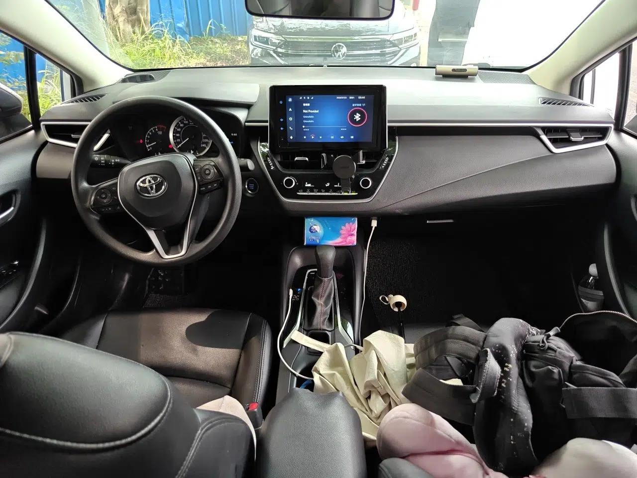 Toyota Corolla 2021 1.2T S-CVT Elite PLUS Edition — миниатюра 9