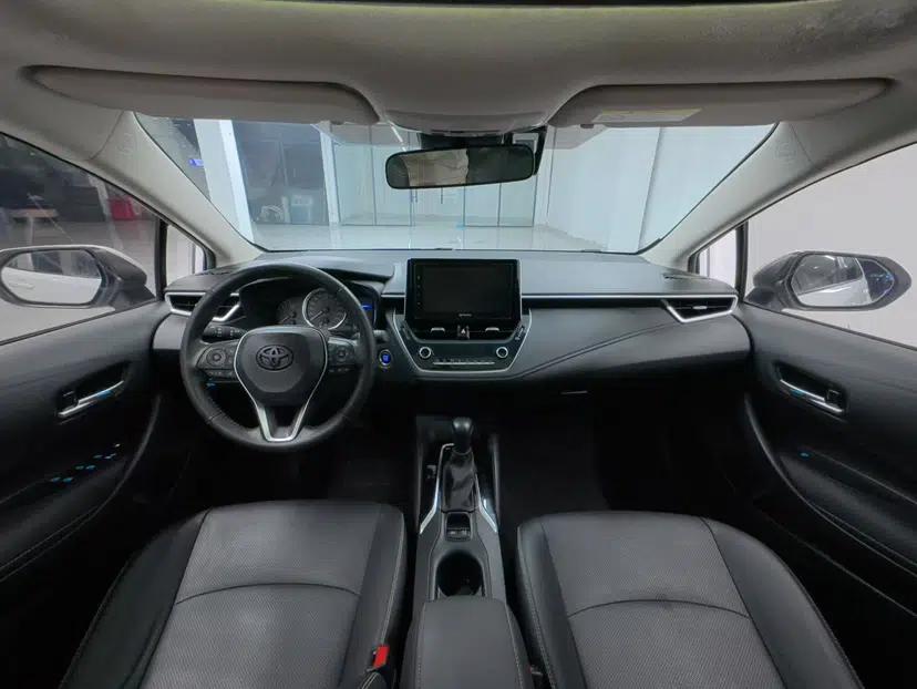 Toyota Corolla 2019 1.2T S-CVT GL-i Luxury Edition — миниатюра 19