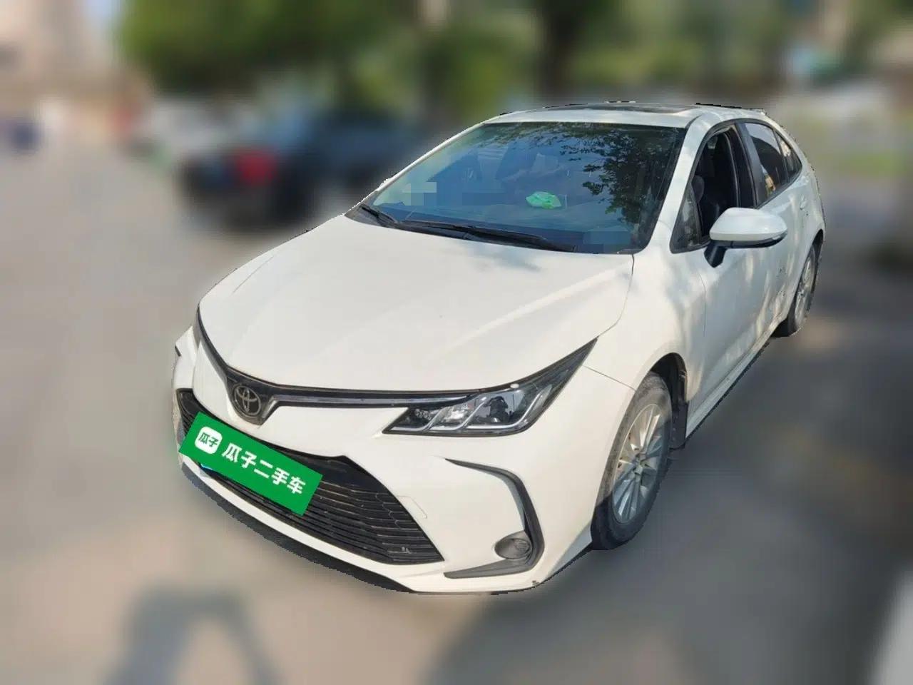 Toyota Corolla 2021 1.2T S-CVT Elite Edition — миниатюра 1
