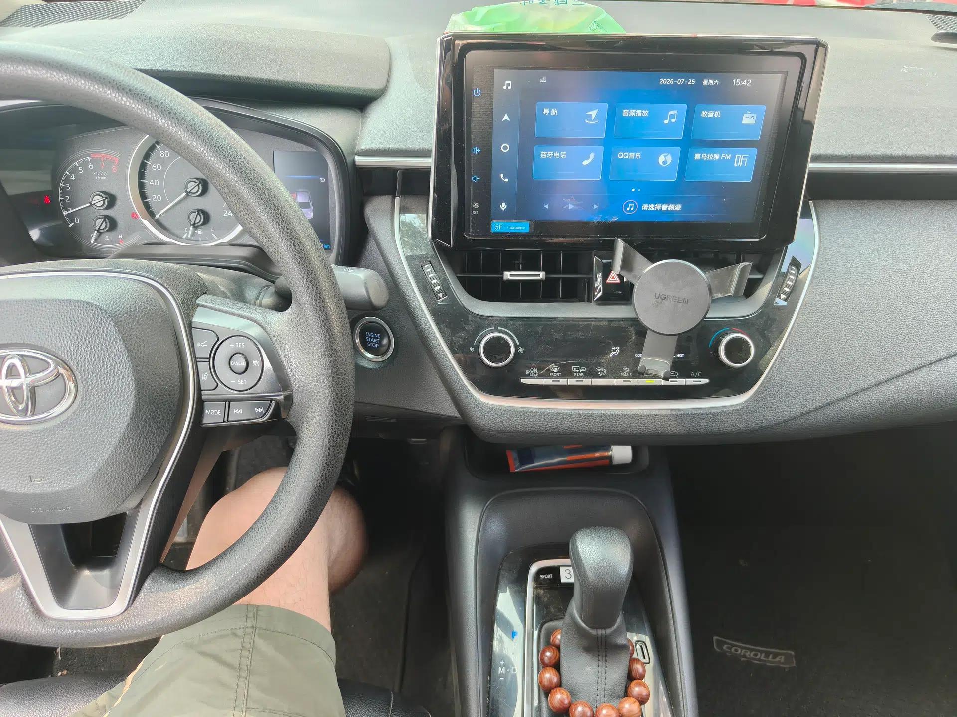 Toyota Corolla 2021 1.2T S-CVT Elite Edition — миниатюра 13