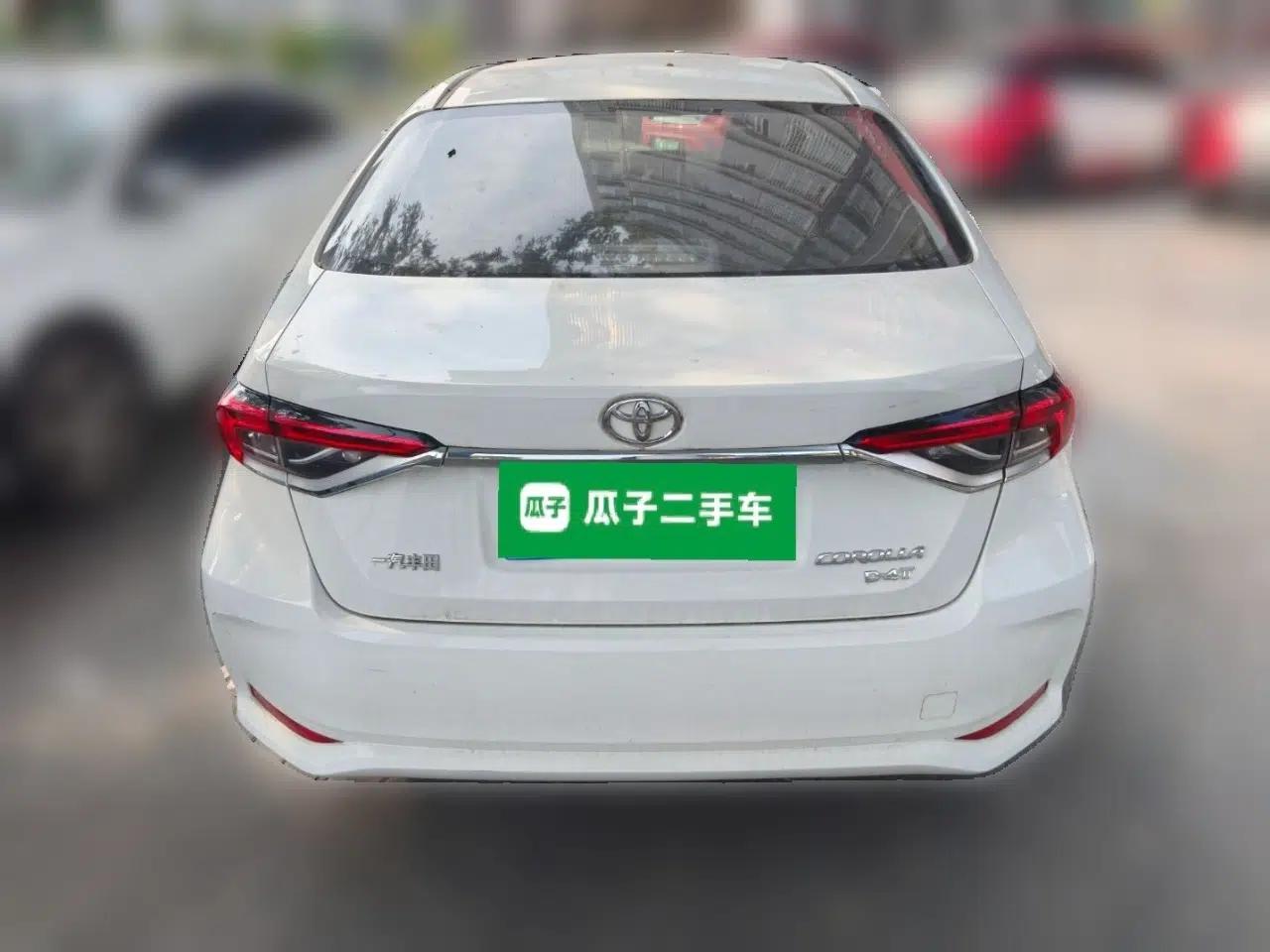 Toyota Corolla 2021 1.2T S-CVT Elite Edition — миниатюра 5