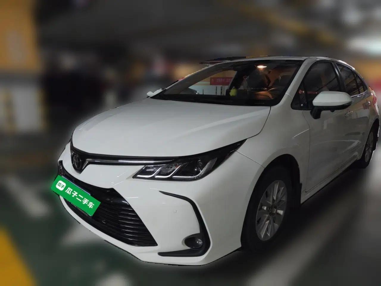 Toyota Corolla 2021 1.2T S-CVT Elite Edition — миниатюра 1