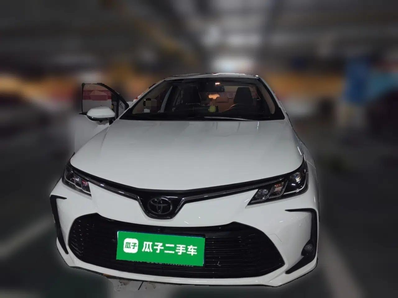 Toyota Corolla 2021 1.2T S-CVT Elite Edition — миниатюра 2