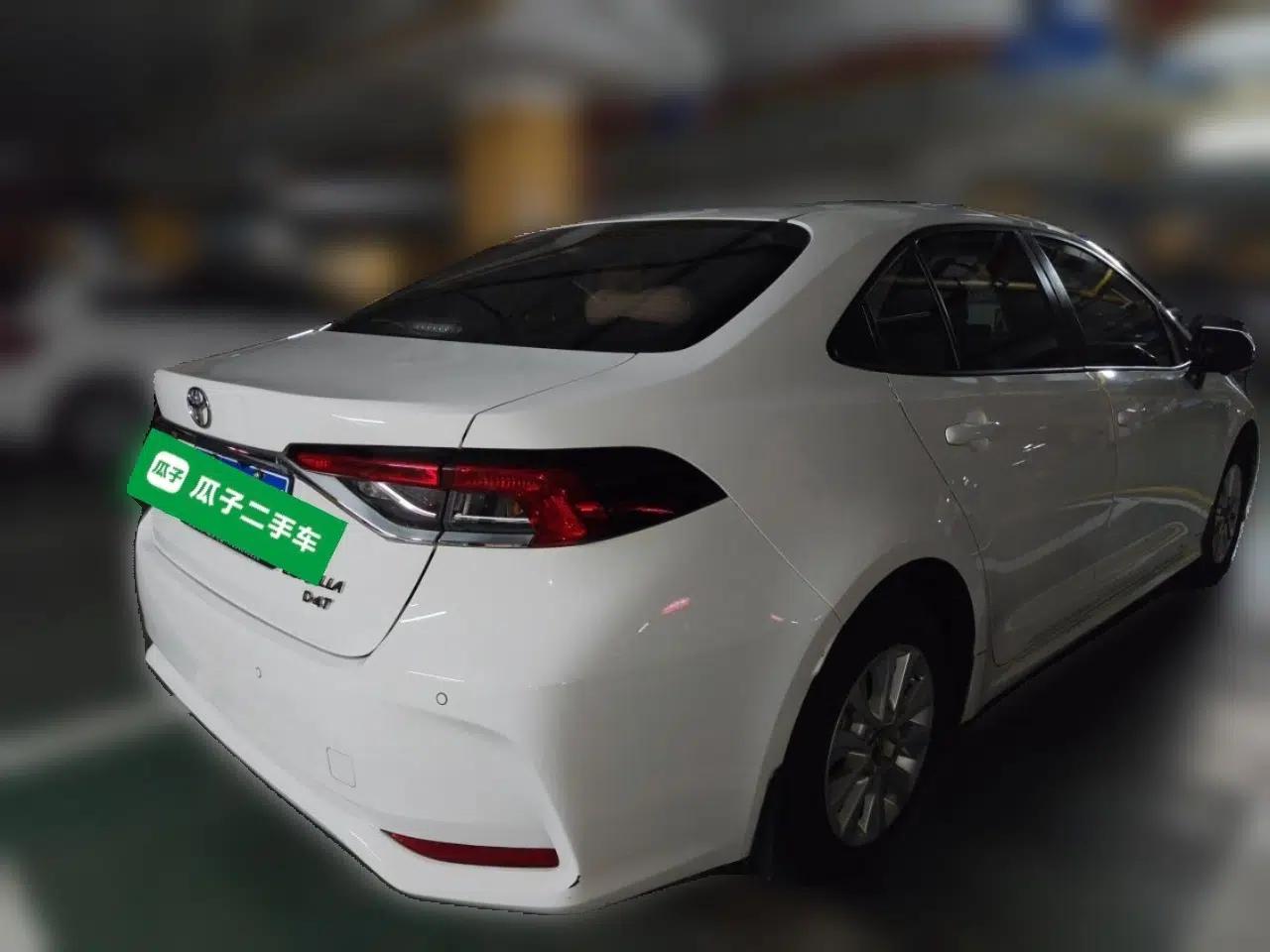 Toyota Corolla 2021 1.2T S-CVT Elite Edition — миниатюра 4