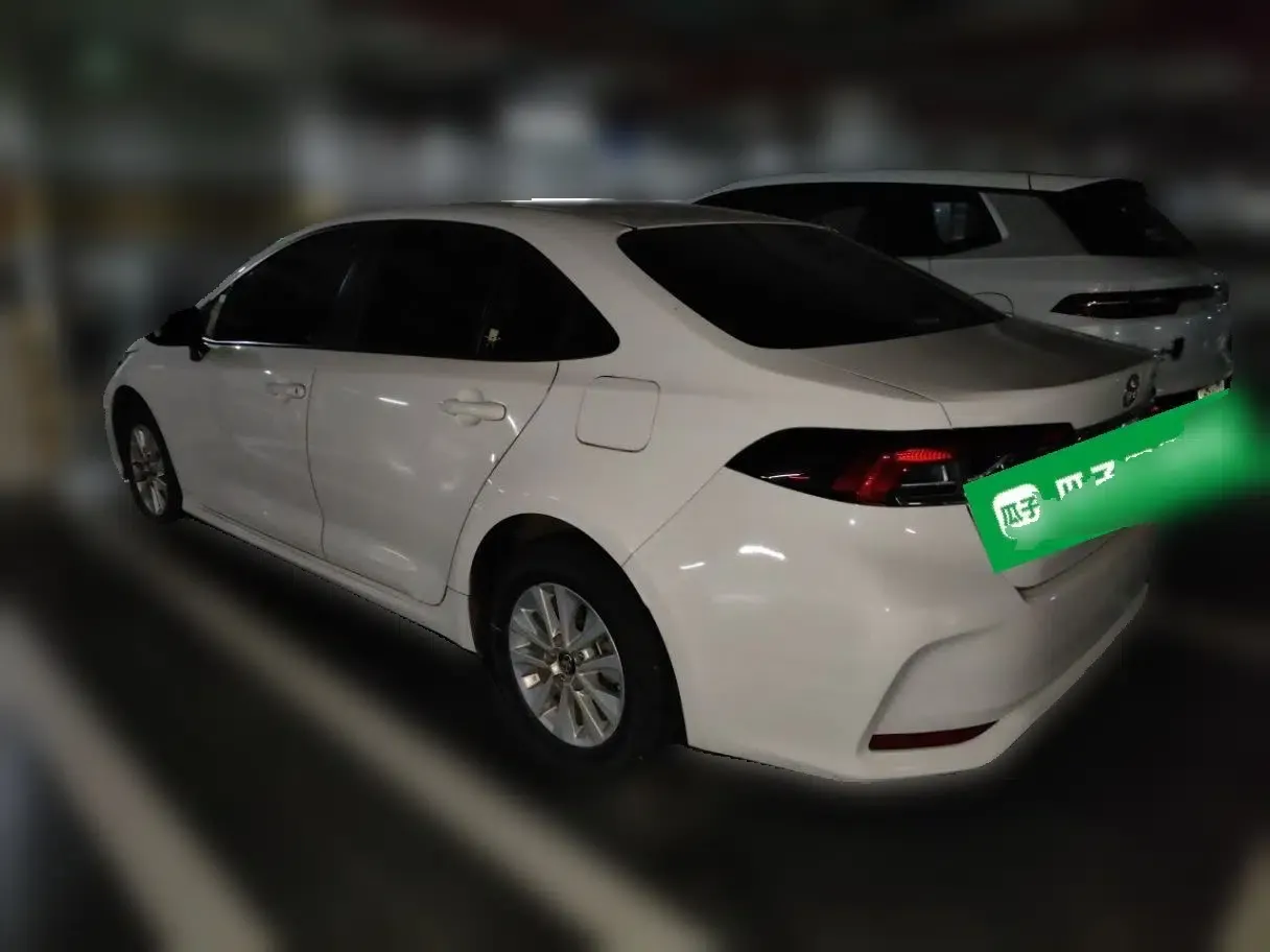 Toyota Corolla 2019 1.2T S-CVT GL-i Elite Edition — миниатюра 4