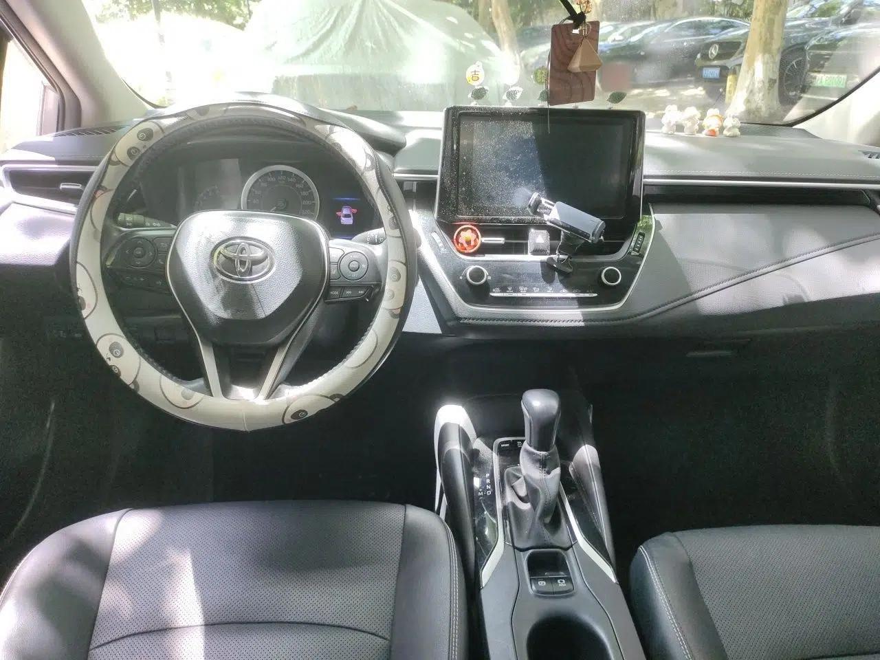 Toyota Corolla 2019 1.2T S-CVT GL-i Luxury Edition — миниатюра 9