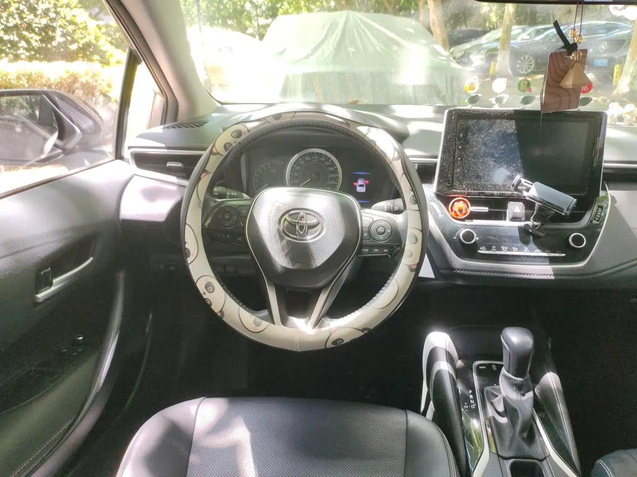Toyota Corolla 2019 1.2T S-CVT GL-i Luxury Edition — миниатюра 10