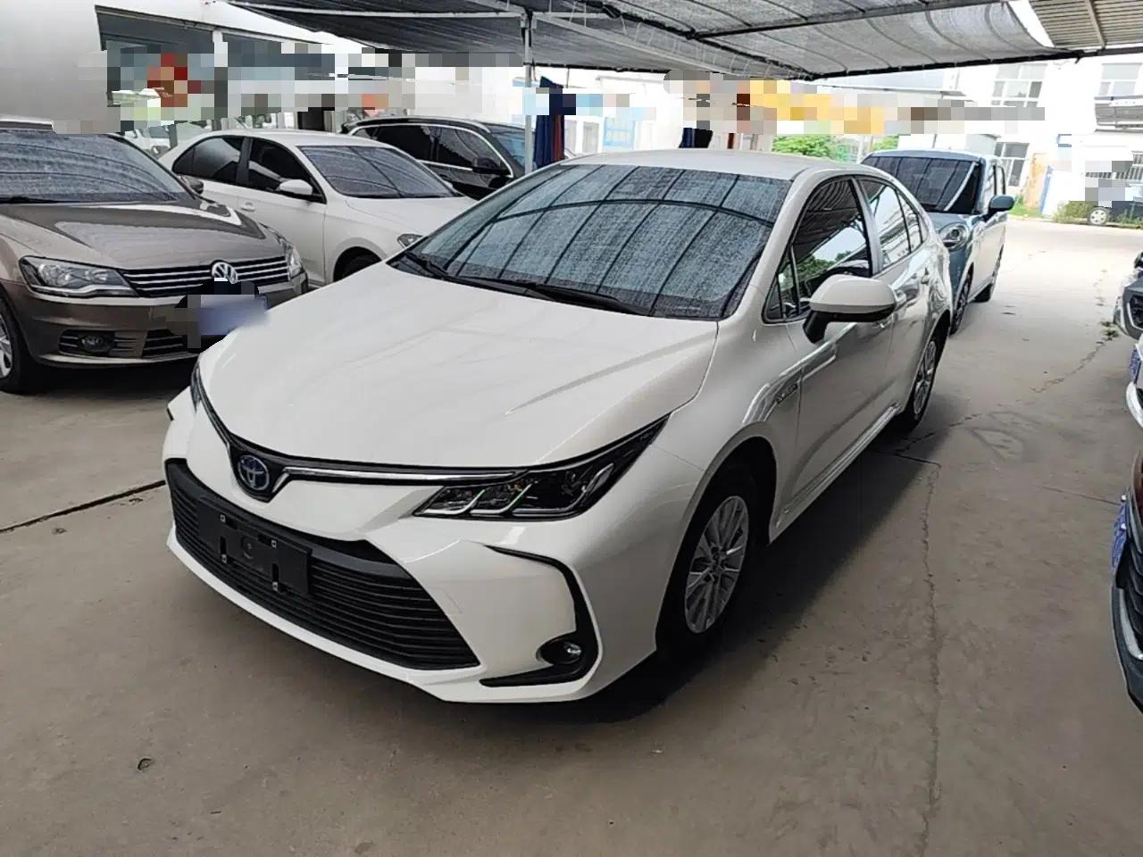 Toyota Corolla 2022 Dual-Motor 1.8L E-CVT Pioneer Edition — миниатюра 1