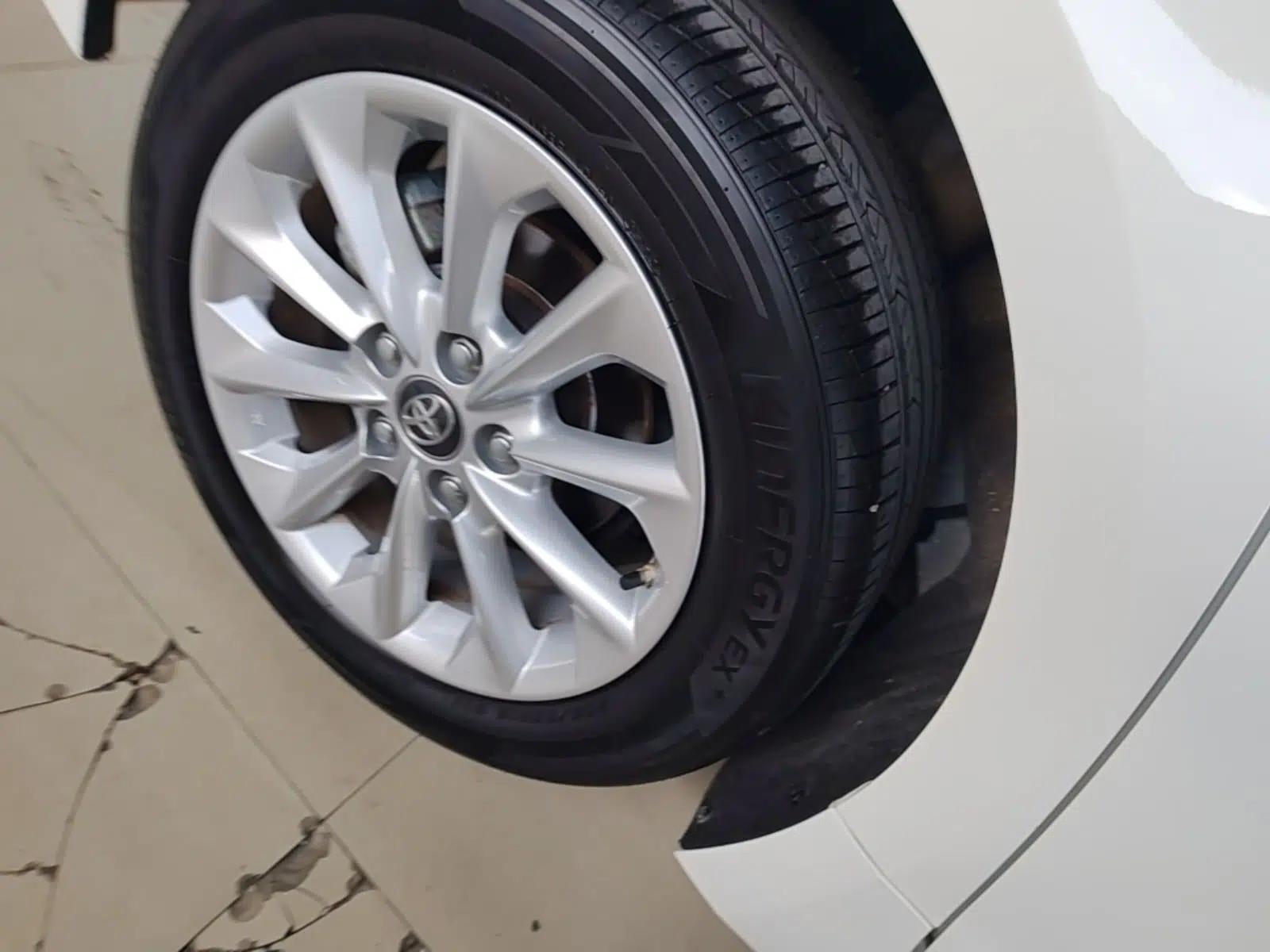 Toyota Corolla 2021 1.2T S-CVT Elite PLUS Edition — миниатюра 11