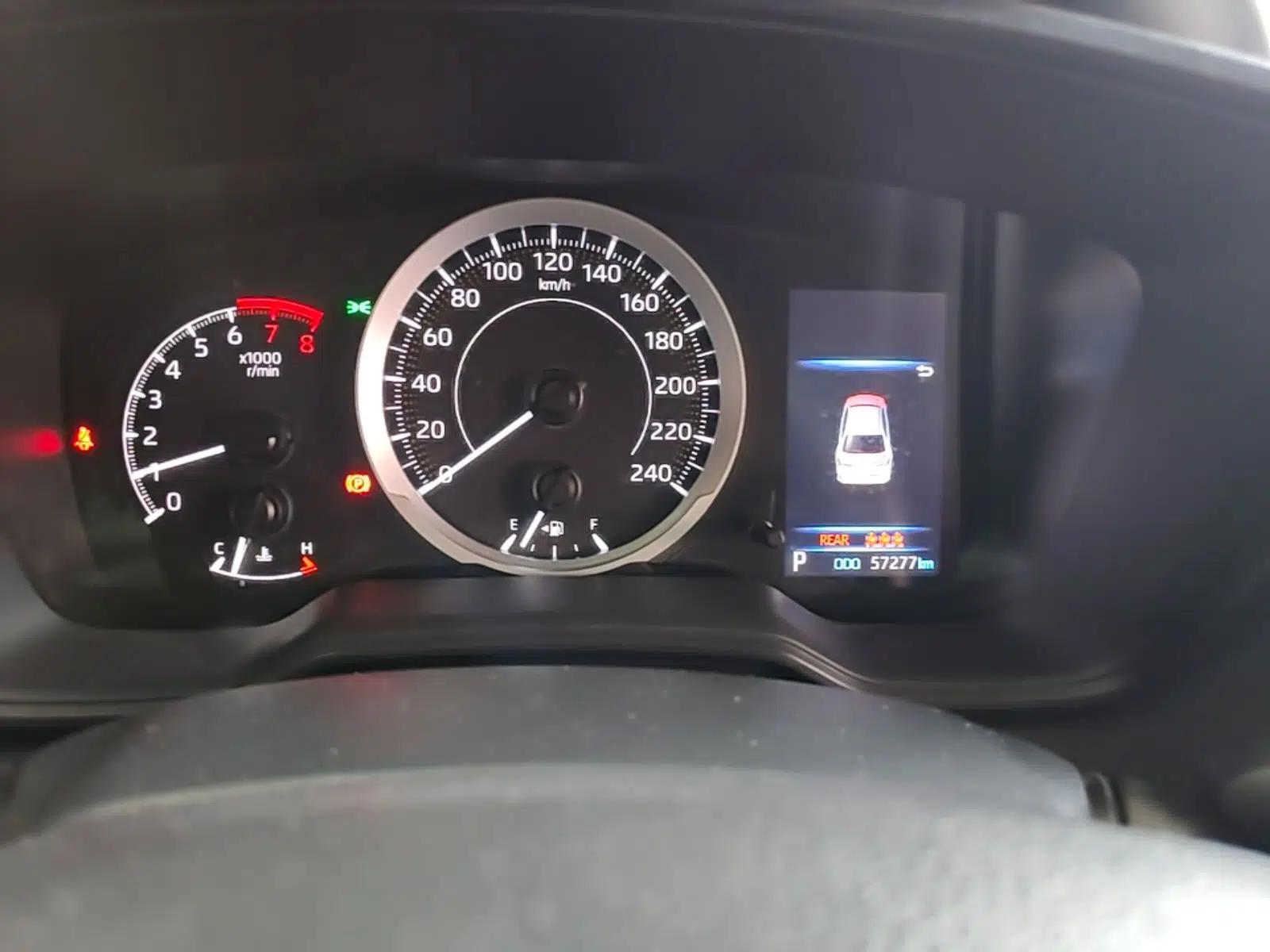 Toyota Corolla 2021 1.2T S-CVT Elite PLUS Edition — миниатюра 14