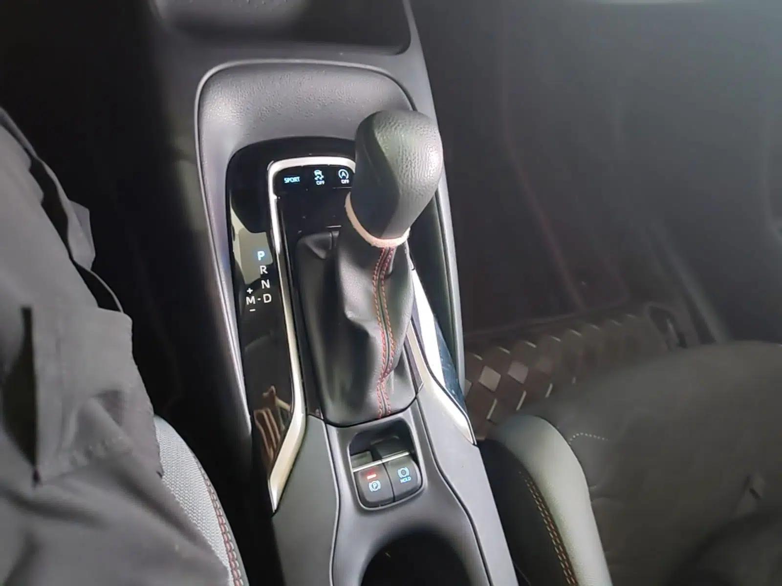Toyota Corolla 2021 1.2T S-CVT Elite PLUS Edition — миниатюра 16