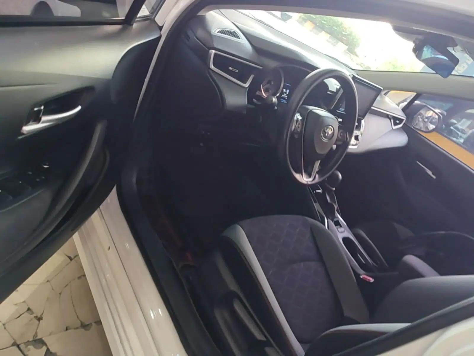 Toyota Corolla 2021 1.2T S-CVT Elite PLUS Edition — миниатюра 18
