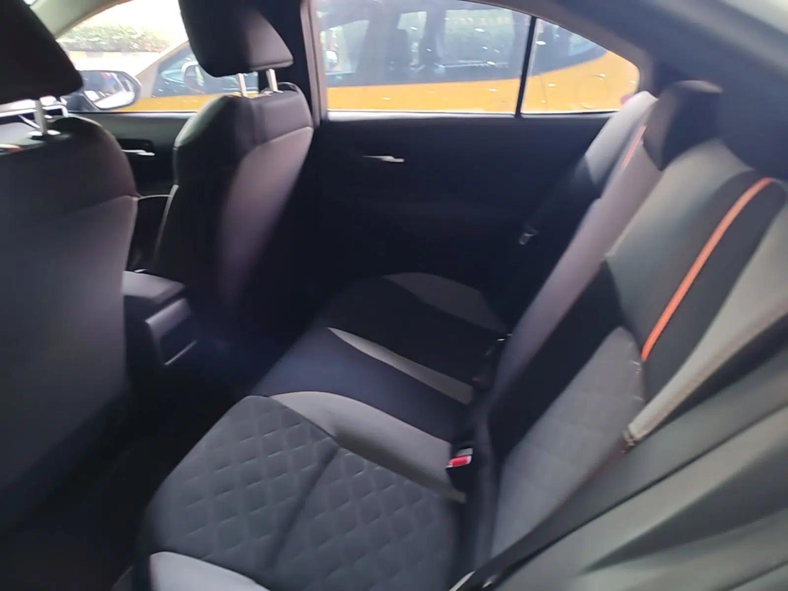 Toyota Corolla 2021 1.2T S-CVT Elite PLUS Edition — миниатюра 20