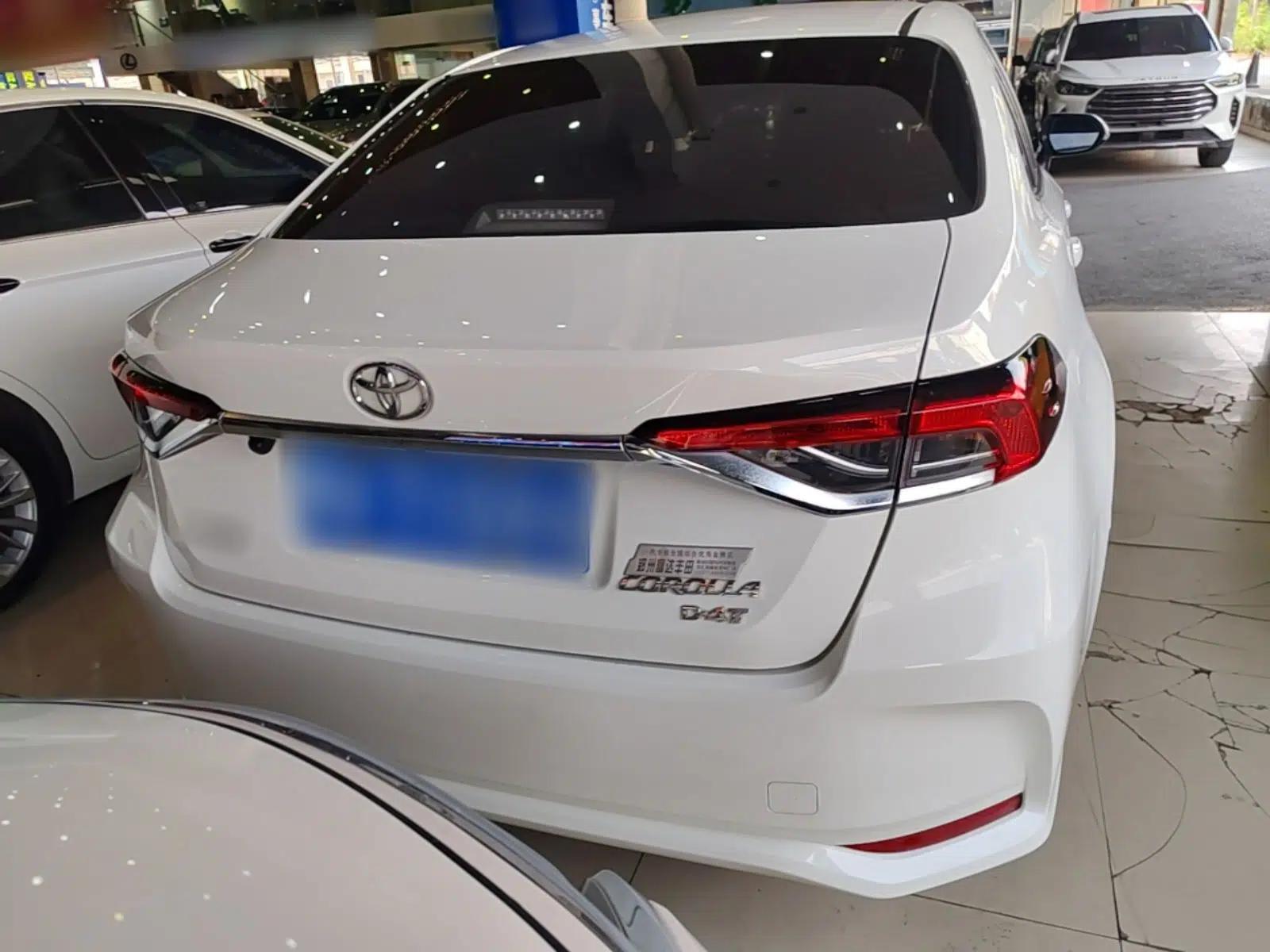 Toyota Corolla 2021 1.2T S-CVT Elite PLUS Edition — миниатюра 3
