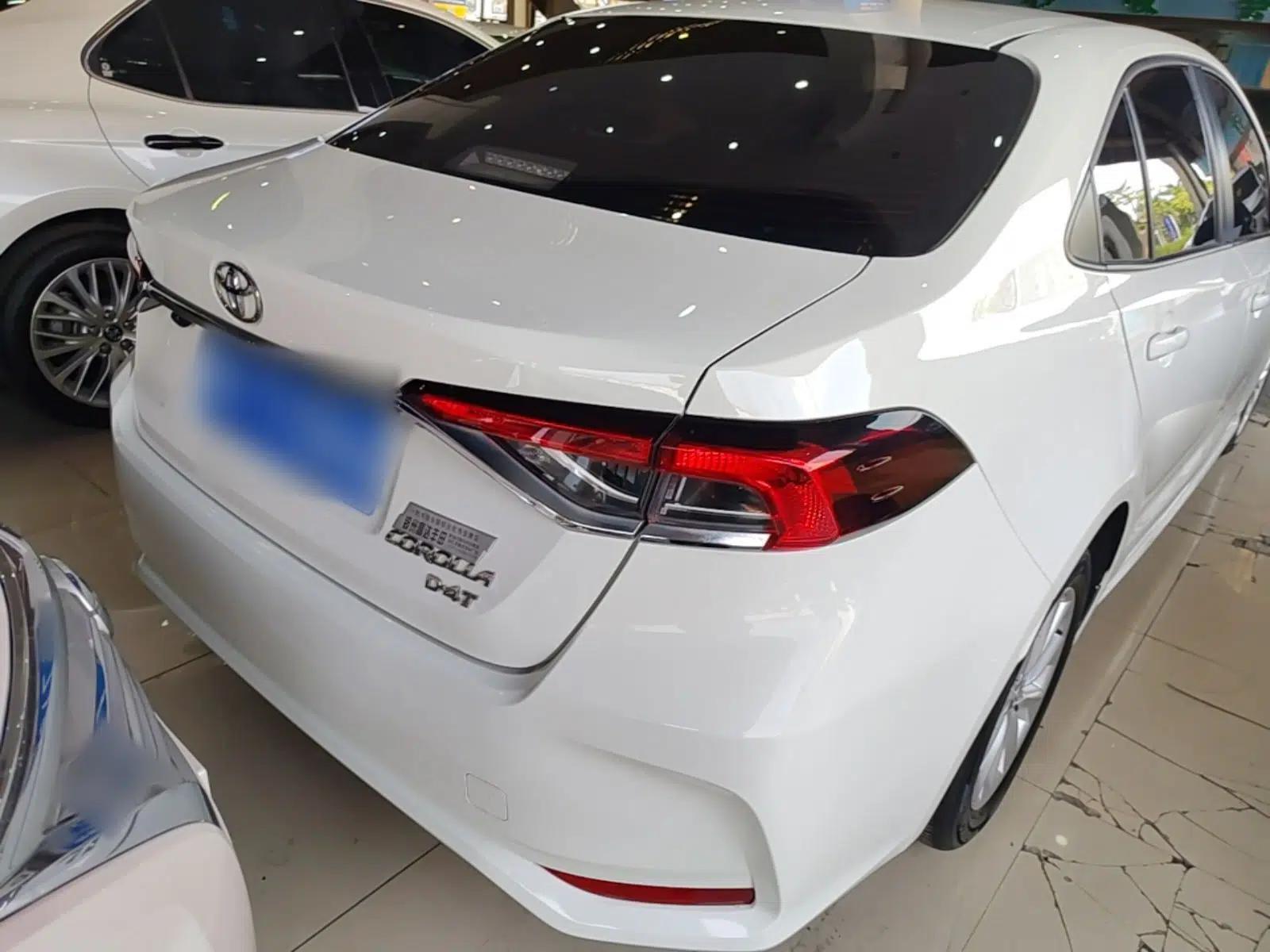Toyota Corolla 2021 1.2T S-CVT Elite PLUS Edition — миниатюра 4
