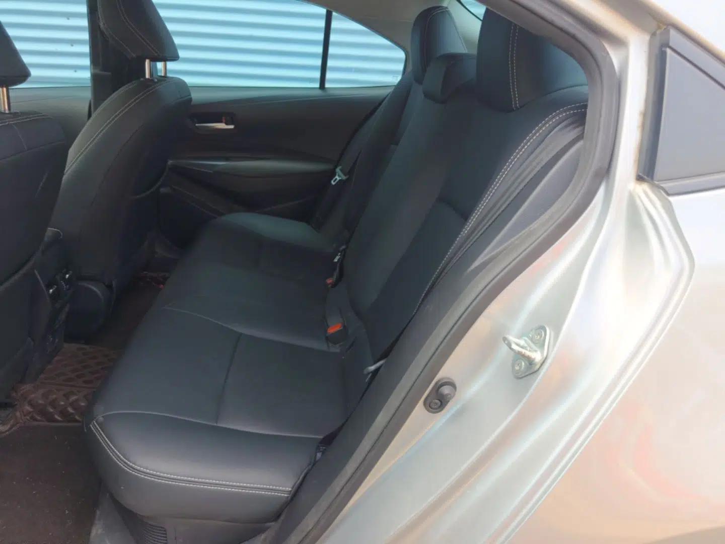 Toyota Corolla 2023 1.8L Smart Electric Hybrid Dual-Motor Elite Edition — миниатюра 20