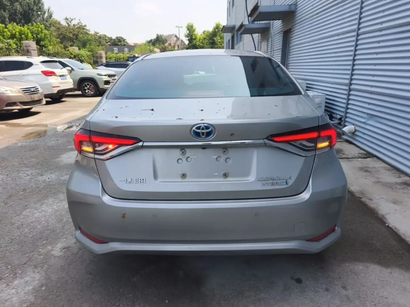 Toyota Corolla 2023 1.8L Smart Electric Hybrid Dual-Motor Elite Edition — миниатюра 5