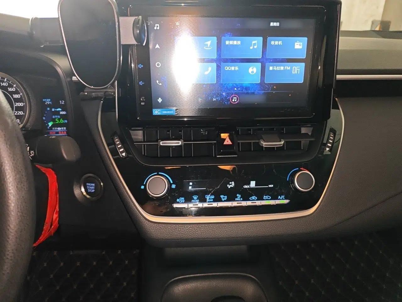 Toyota Corolla 2021 TNGA 1.5L CVT Elite Edition — миниатюра 12