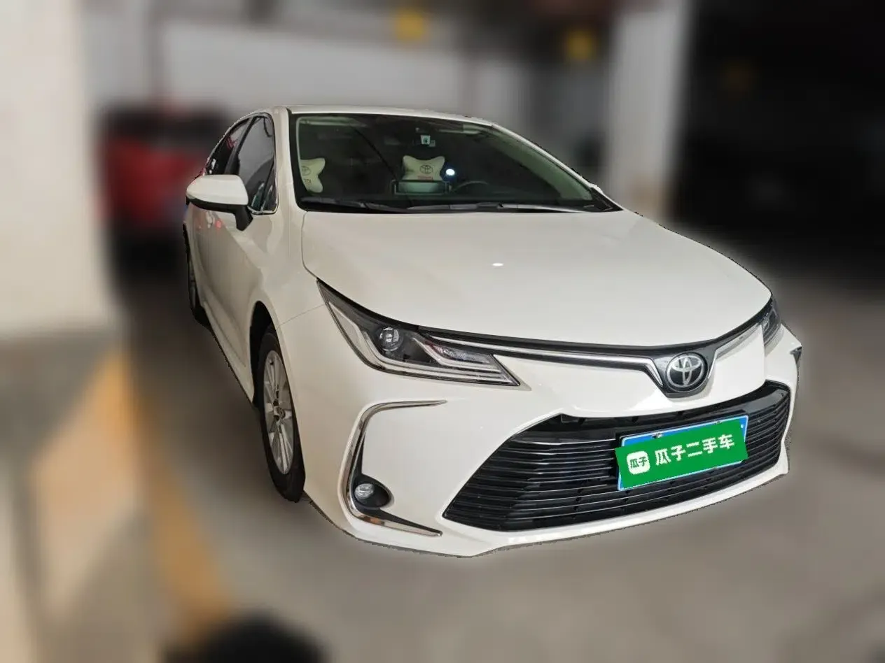 Toyota Corolla 2021 TNGA 1.5L CVT Elite Edition — миниатюра 3