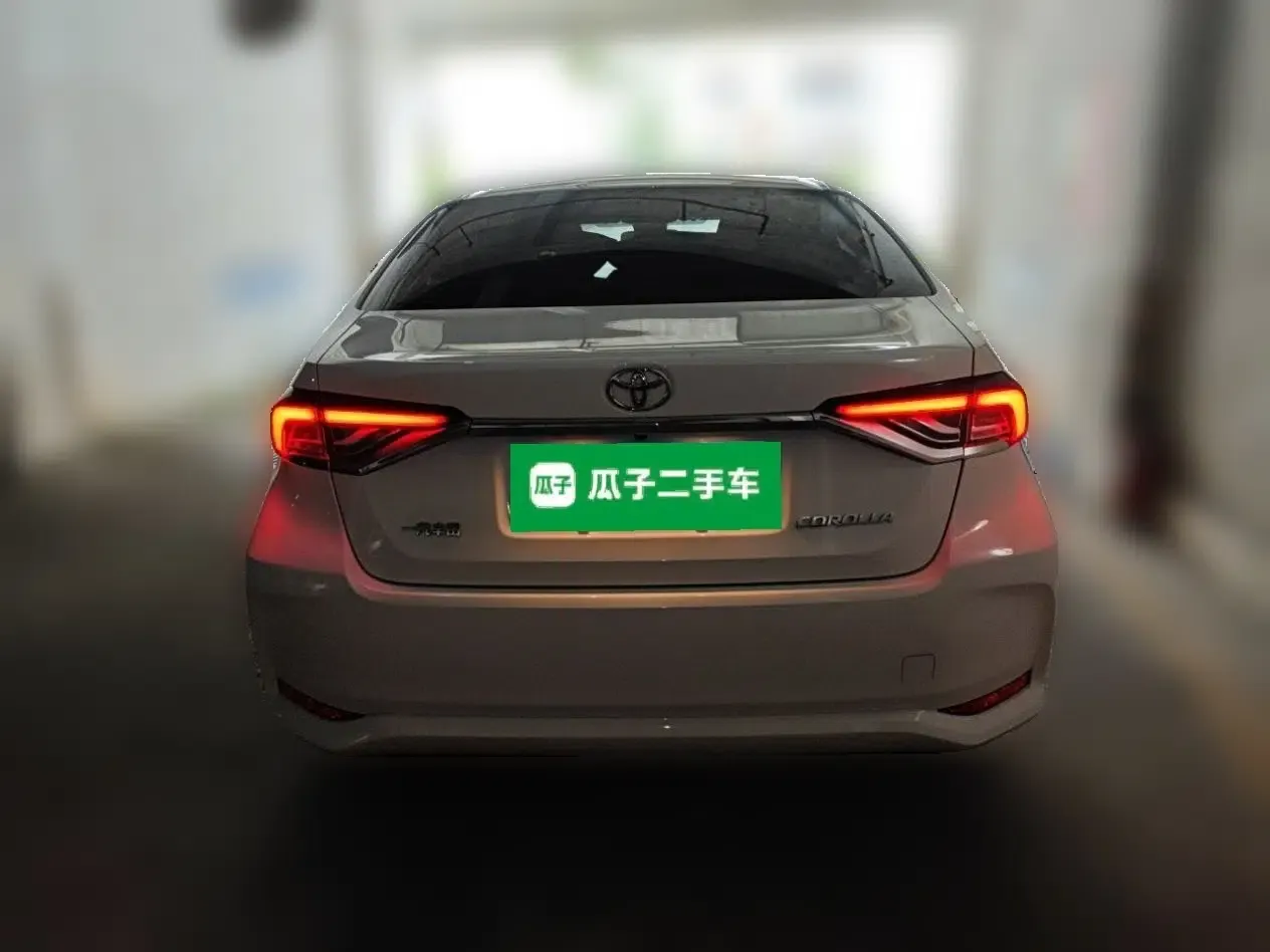Toyota Corolla 2021 TNGA 1.5L CVT Elite Edition — миниатюра 5