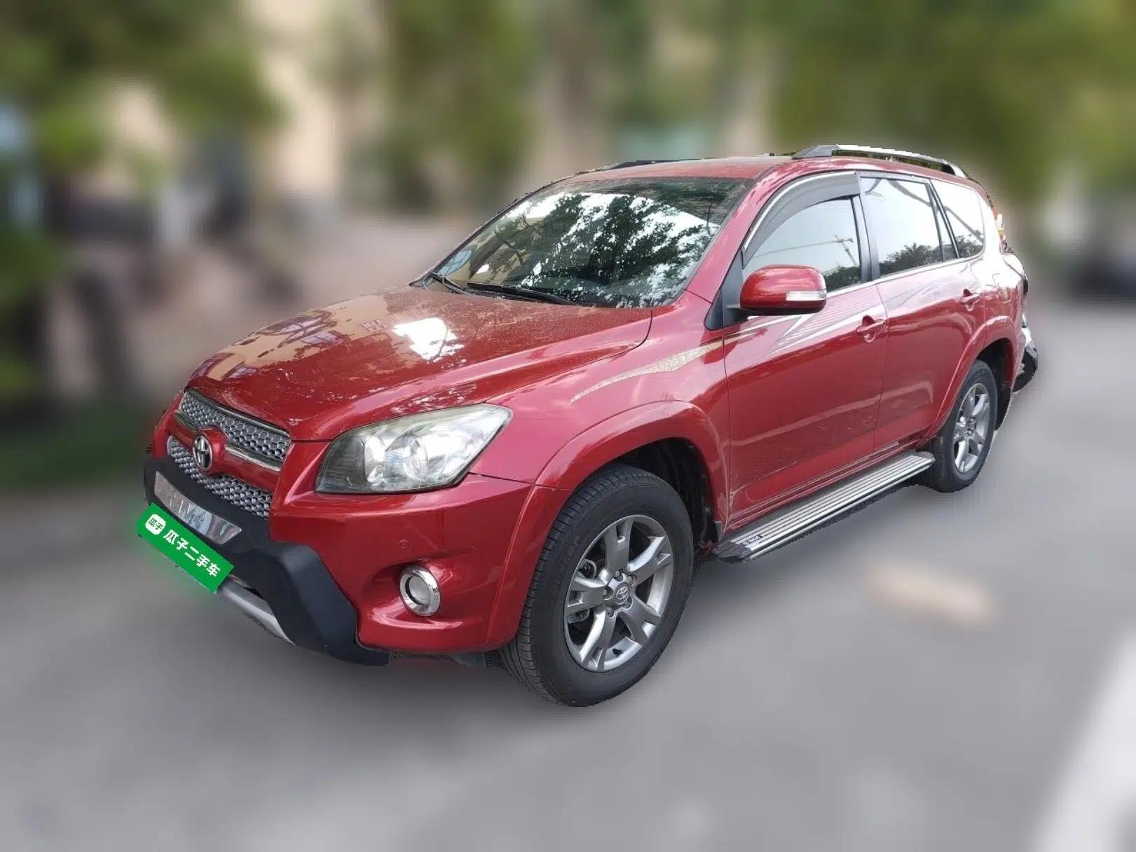 Toyota RAV4 2013 Special Edition 2.0L Automatic Classic — миниатюра 1
