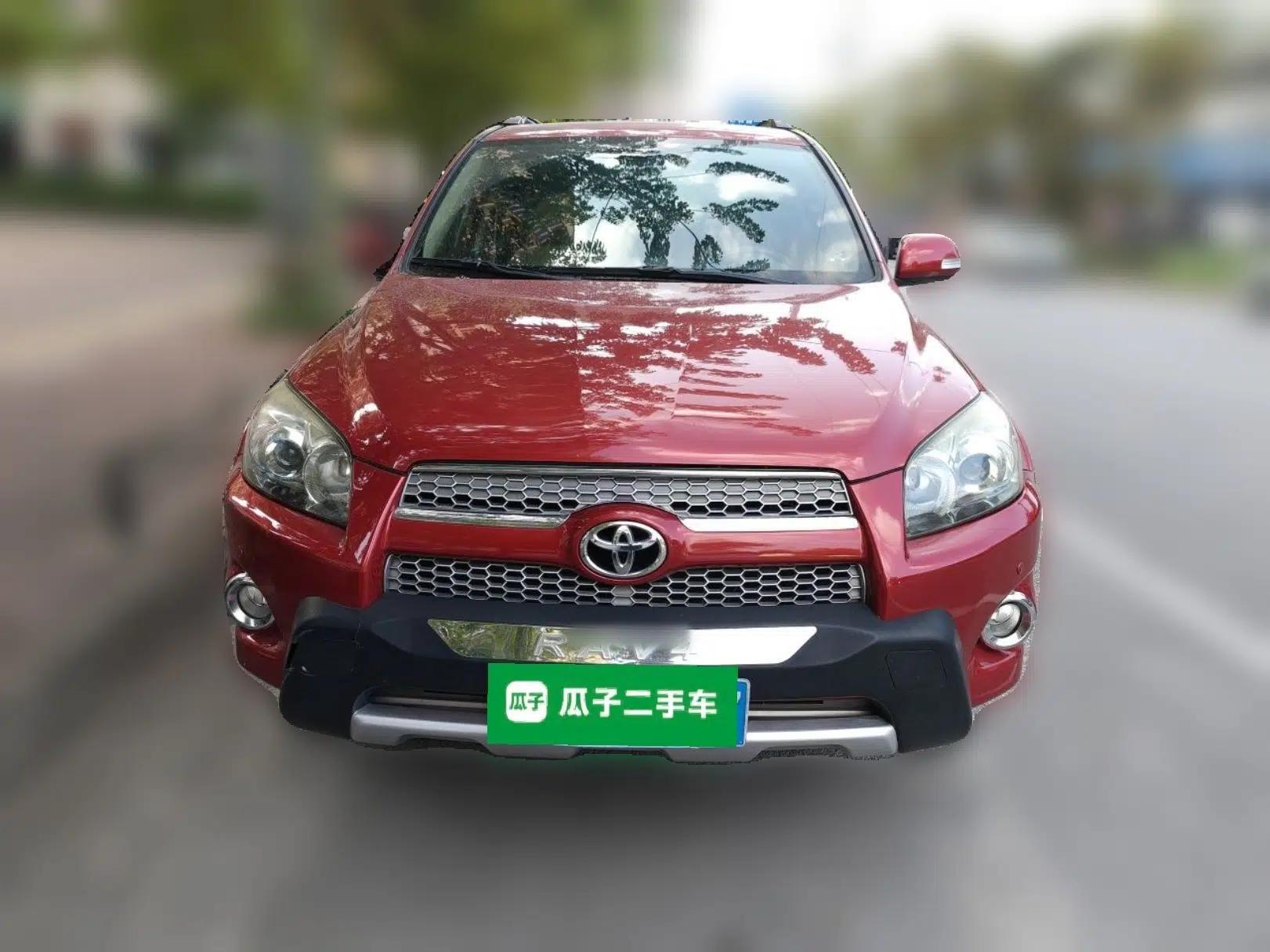 Toyota RAV4 2013 Special Edition 2.0L Automatic Classic — миниатюра 2