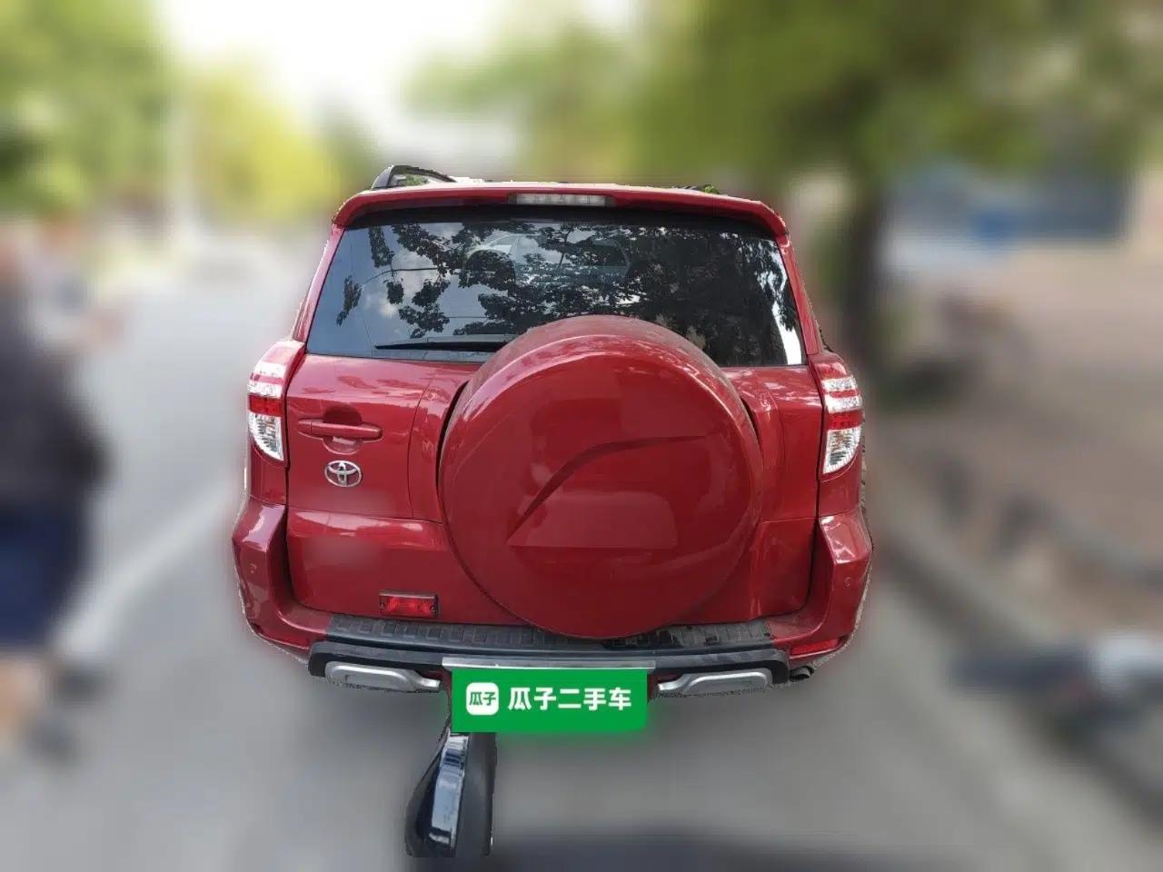 Toyota RAV4 2013 Special Edition 2.0L Automatic Classic — миниатюра 5