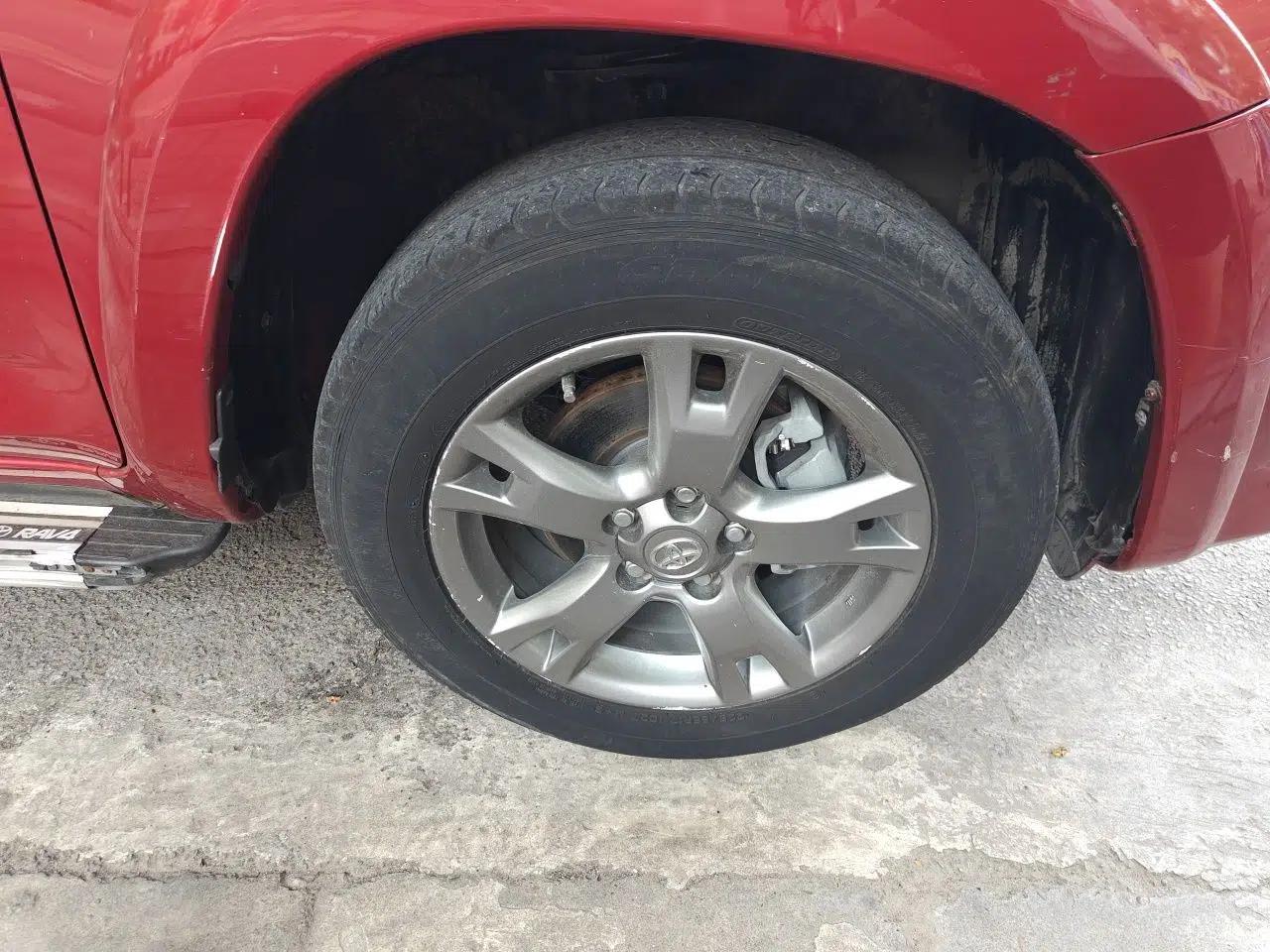 Toyota RAV4 2013 Special Edition 2.0L Automatic Classic — миниатюра 8