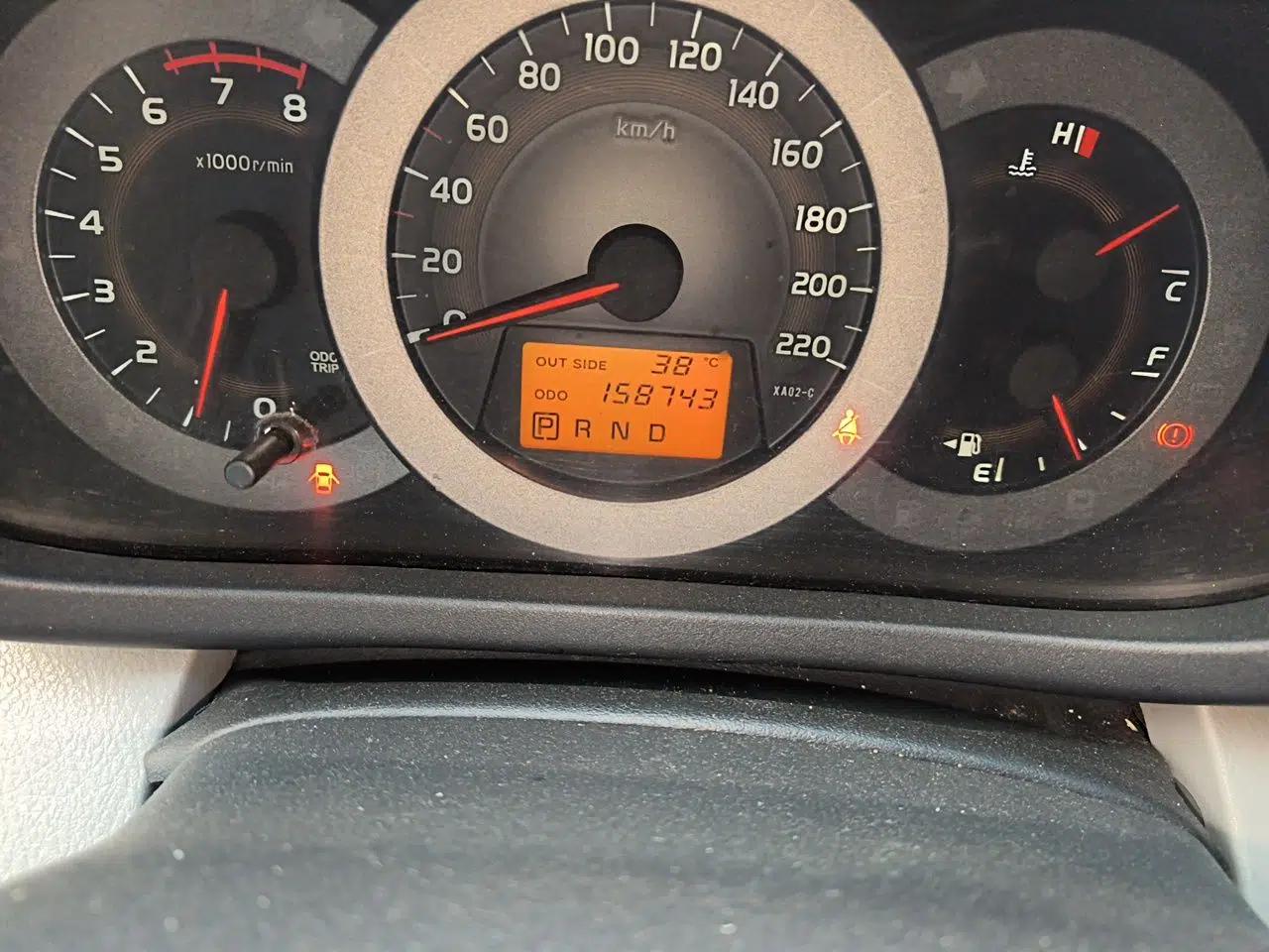 Toyota RAV4 2011 2.4L Automatic 4x4 Luxury Edition — миниатюра 12