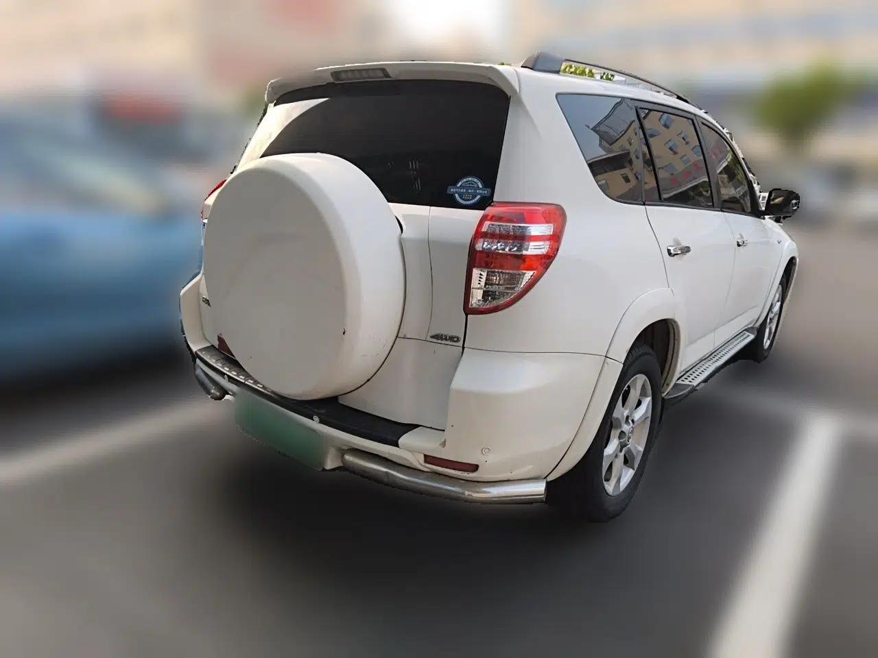 Toyota RAV4 2011 2.4L Automatic 4x4 Luxury Edition — миниатюра 6