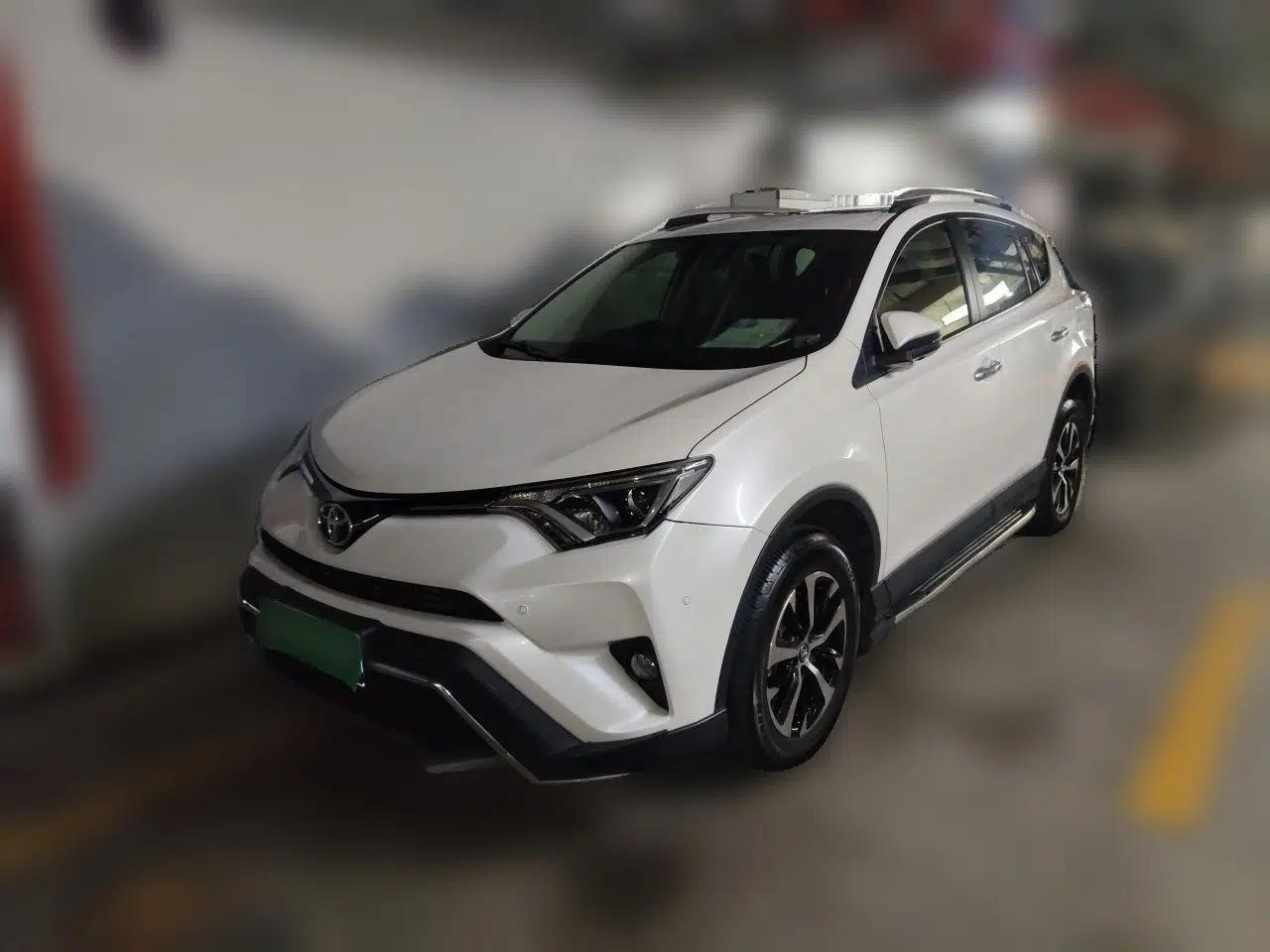 Toyota RAV4 2019 2.0L CVT Two-Wheel Drive Luxury Version China VI Standard — миниатюра 1