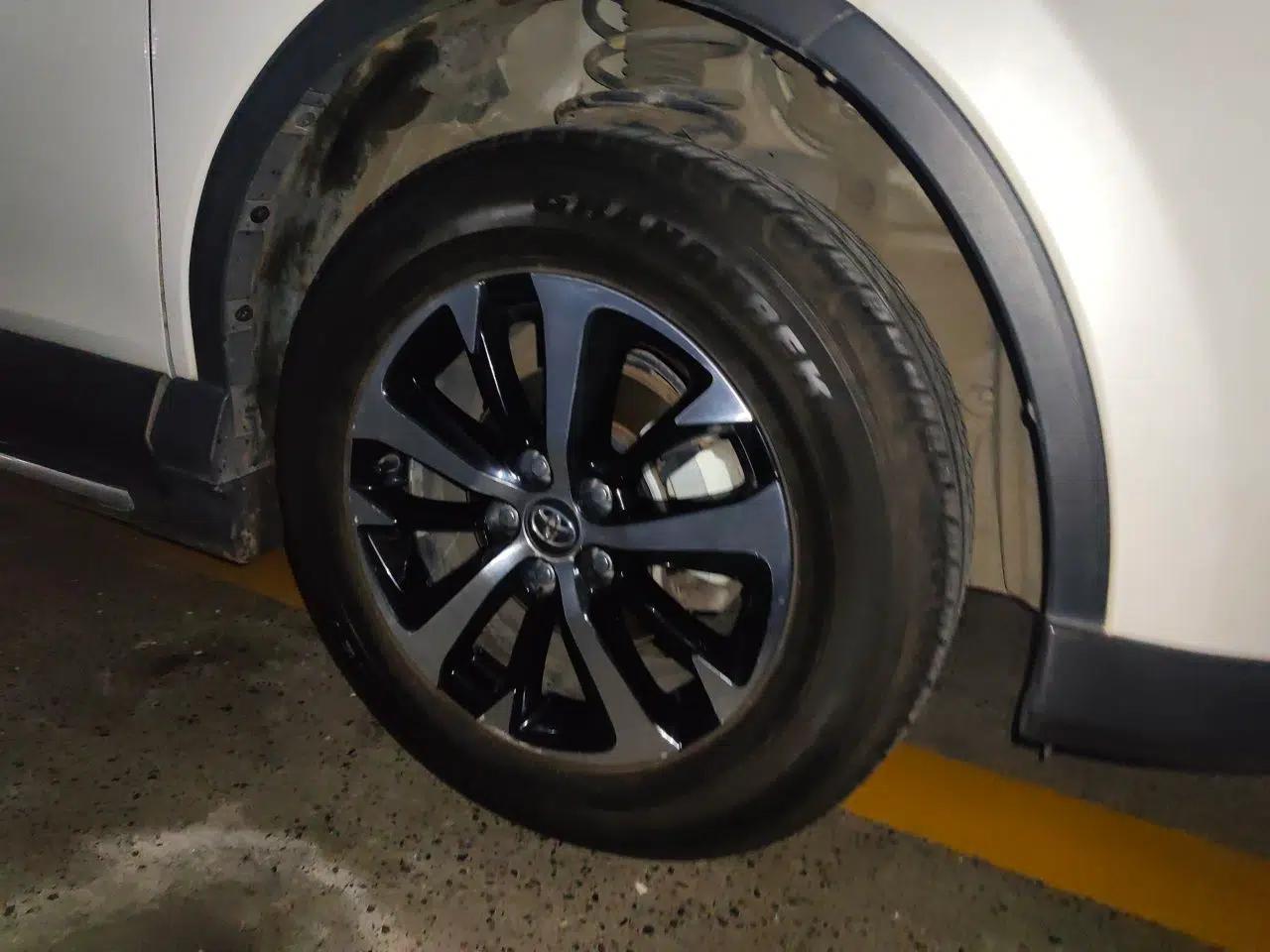 Toyota RAV4 2019 2.0L CVT Two-Wheel Drive Luxury Version China VI Standard — миниатюра 8
