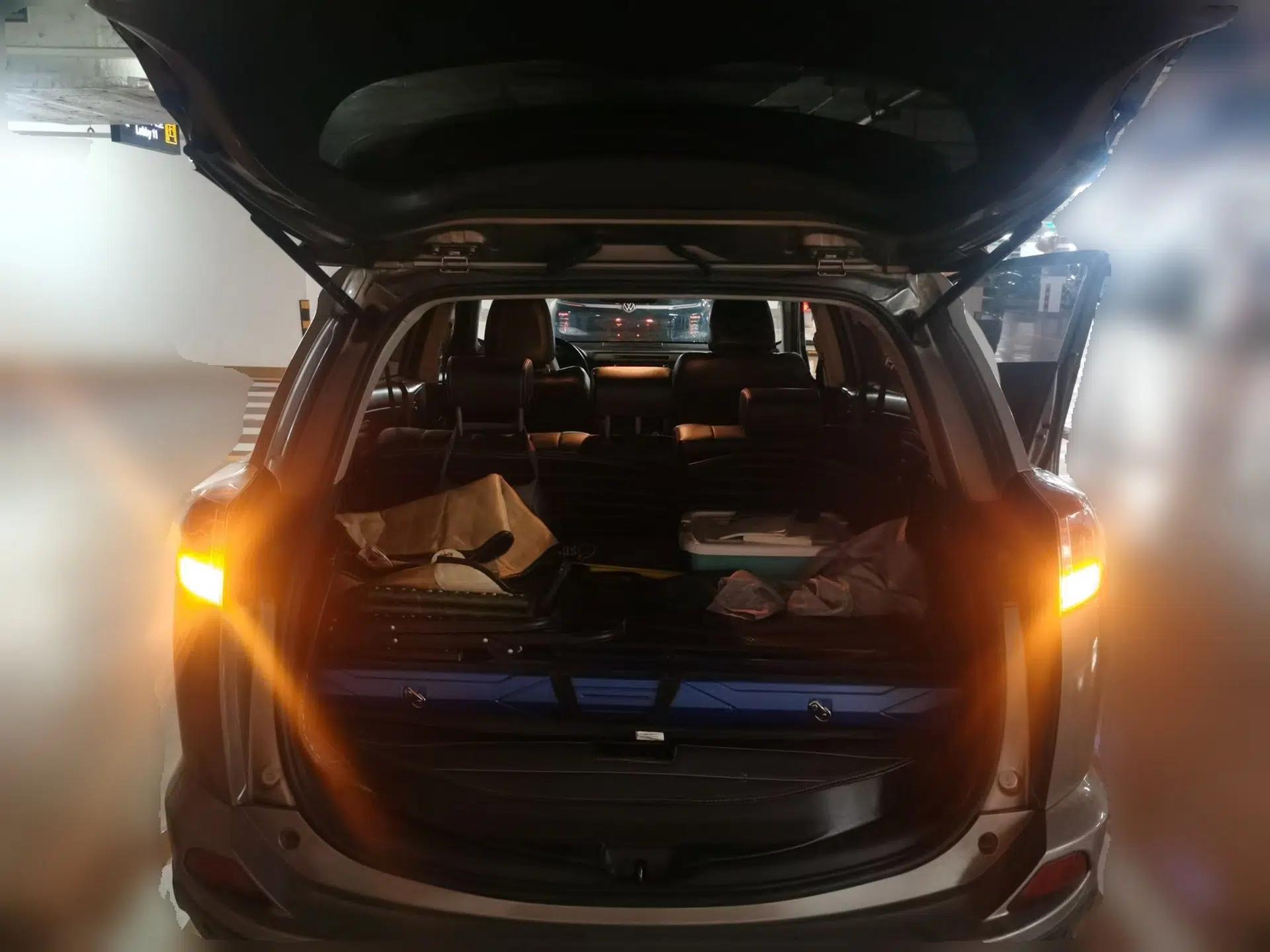 Toyota RAV4 2016 2.0L CVT Two-Wheel Drive Smart Edition China V Standard — миниатюра 16
