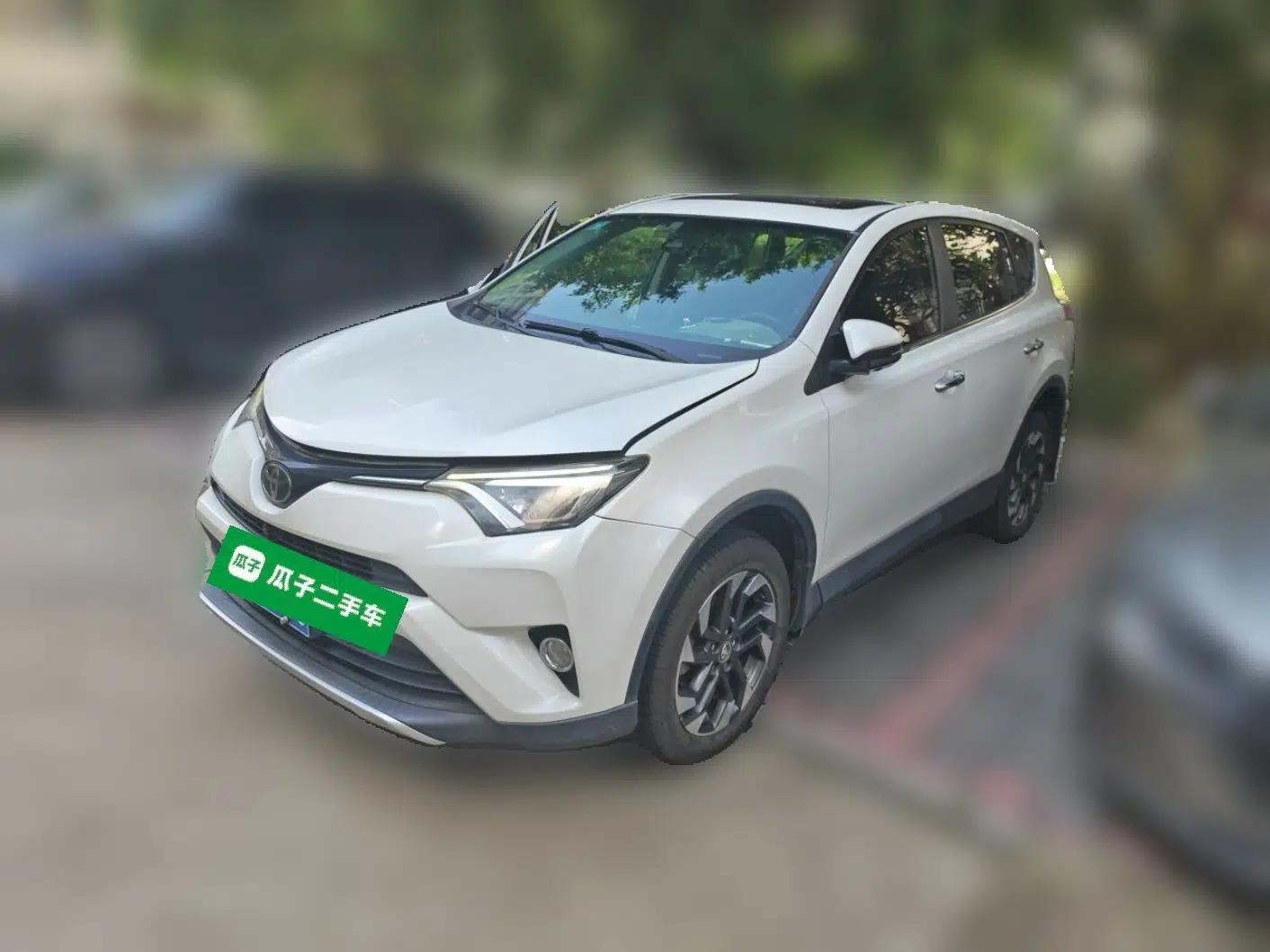 Toyota RAV4 2018 2.5L Automatic 4x4 Elite i Edition — миниатюра 1