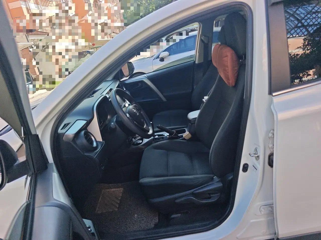 Toyota RAV4 2019 2.0L CVT Two-Wheel Drive Luxury Version China VI Standard — миниатюра 15