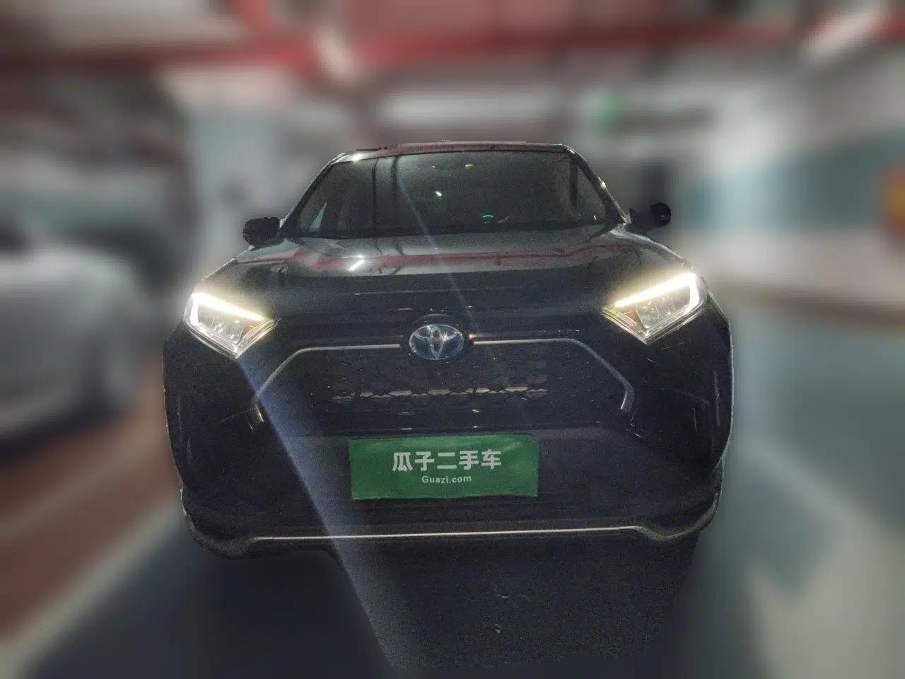 Toyota RAV4 Rongfang Plug-in Hybrid 2021 2.5L Two-Wheel Drive Elite Pro — миниатюра 2