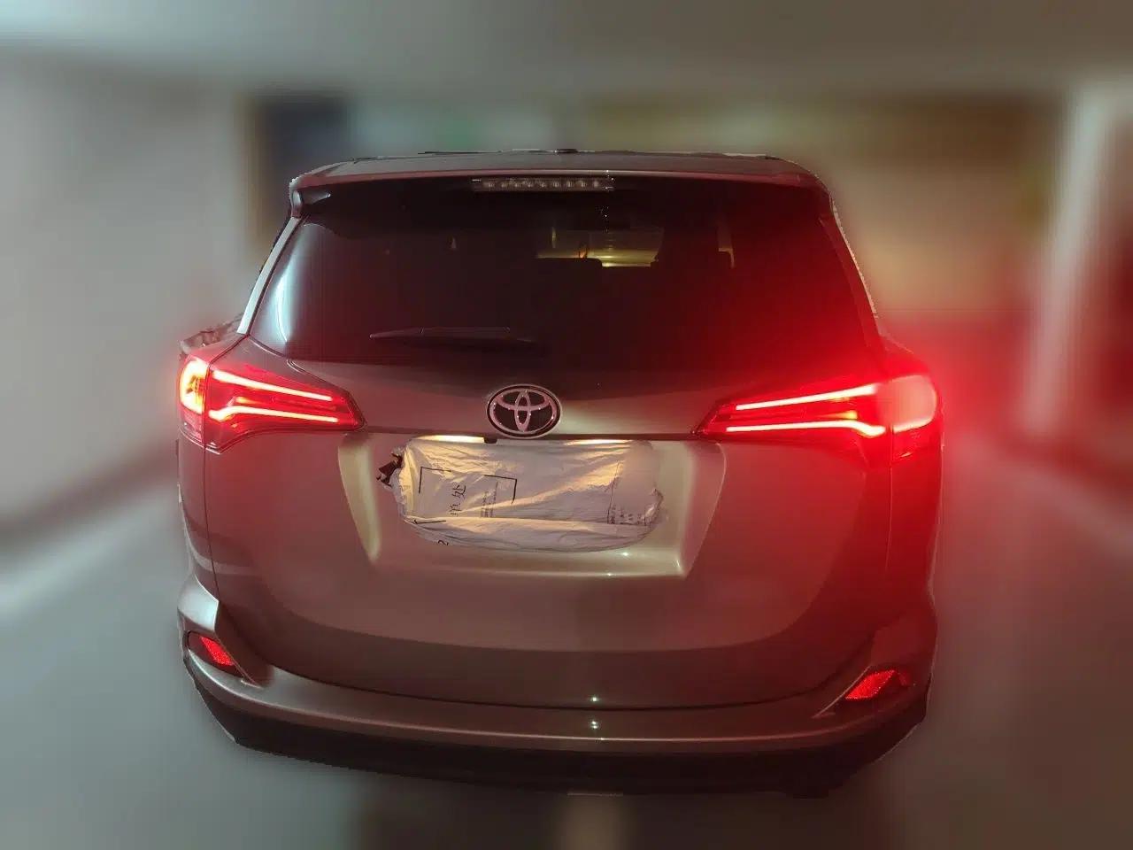 Toyota RAV4 2019 2.0L CVT Two-Wheel Drive Pioneer Edition China VI Standard — миниатюра 5
