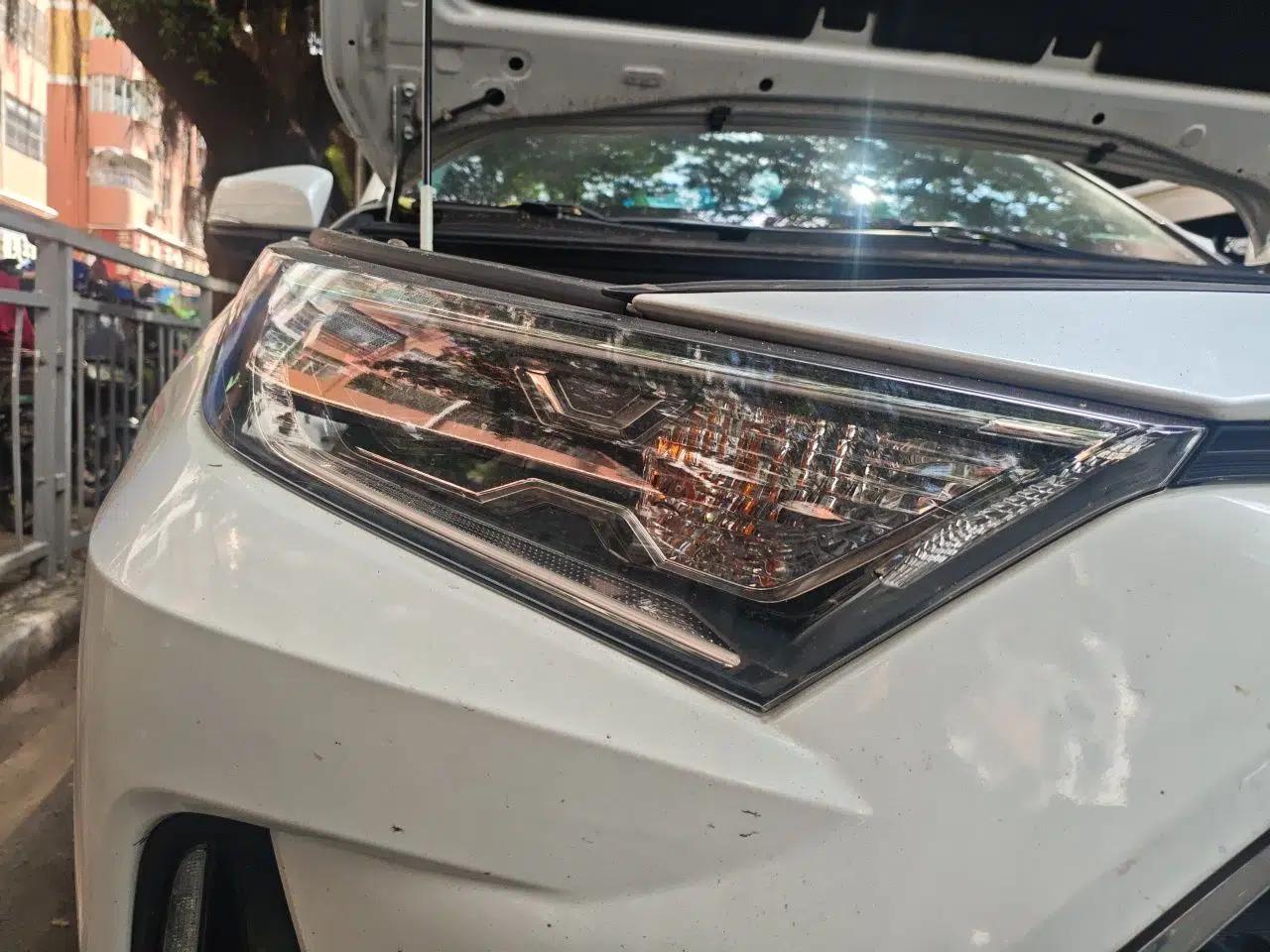 Toyota RAV4 Rongfang Plug-in Hybrid 2021 2.5L 4x4 Flagship Pro — миниатюра 7