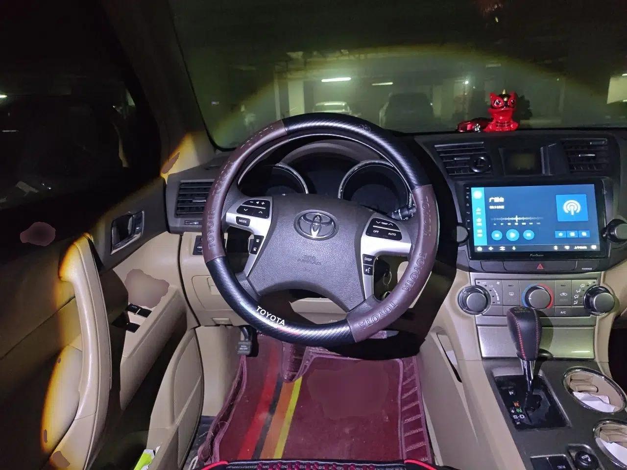 Toyota Highlander 2012 2.7L 2WD 5-Seater Elite Edition — миниатюра 10