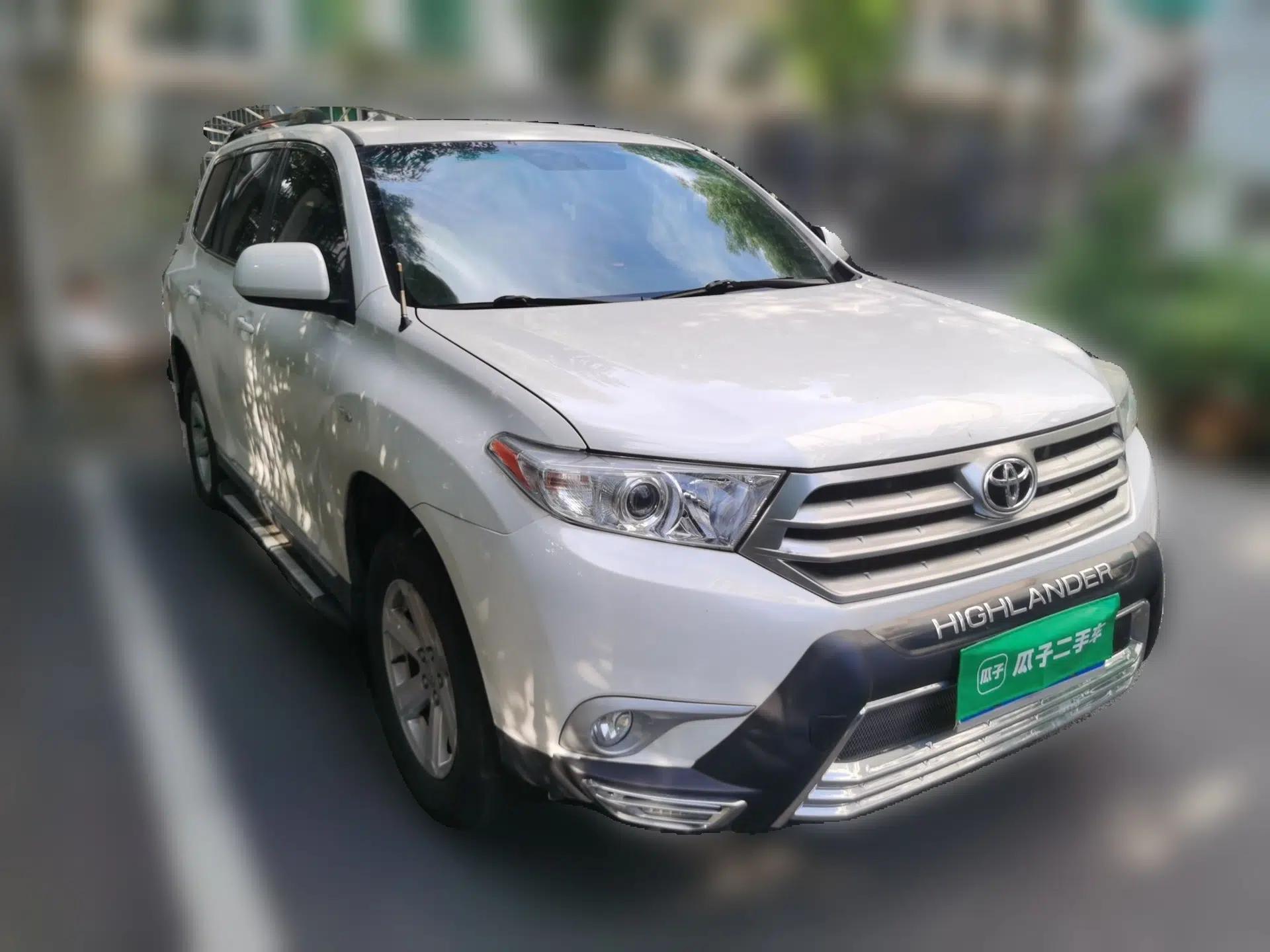 Toyota Highlander 2012 2.7L 2WD 5-Seater Elite Edition — миниатюра 3