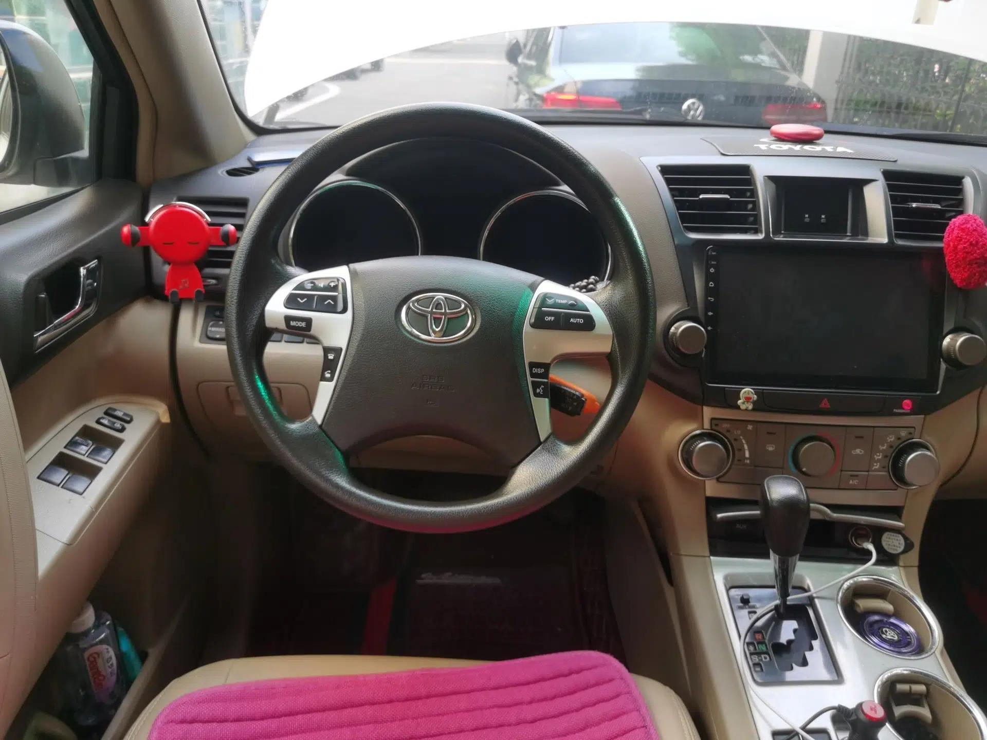 Toyota Highlander 2012 2.7L 2WD 5-Seater Elite Edition — миниатюра 10