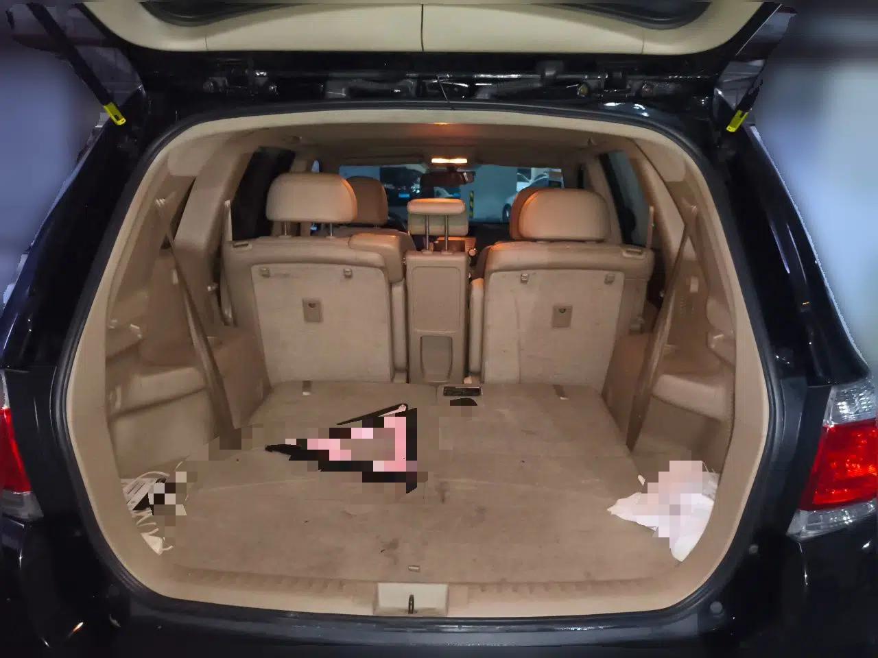 Toyota Highlander 2013 2.7L Two-Wheel Drive 7-Seater Zijin Edition — миниатюра 19