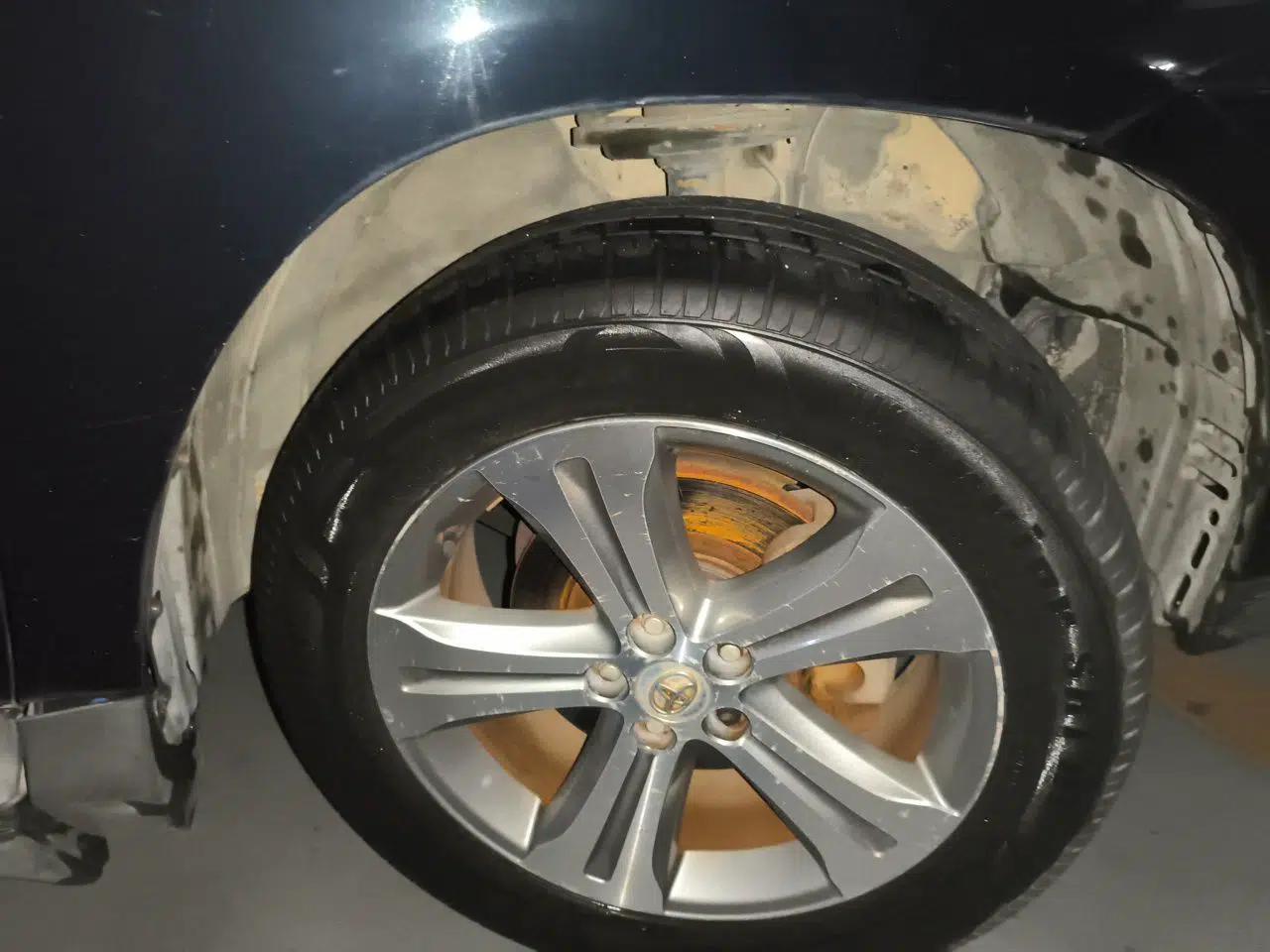 Toyota Highlander 2013 2.7L Two-Wheel Drive 7-Seater Zijin Edition — миниатюра 8