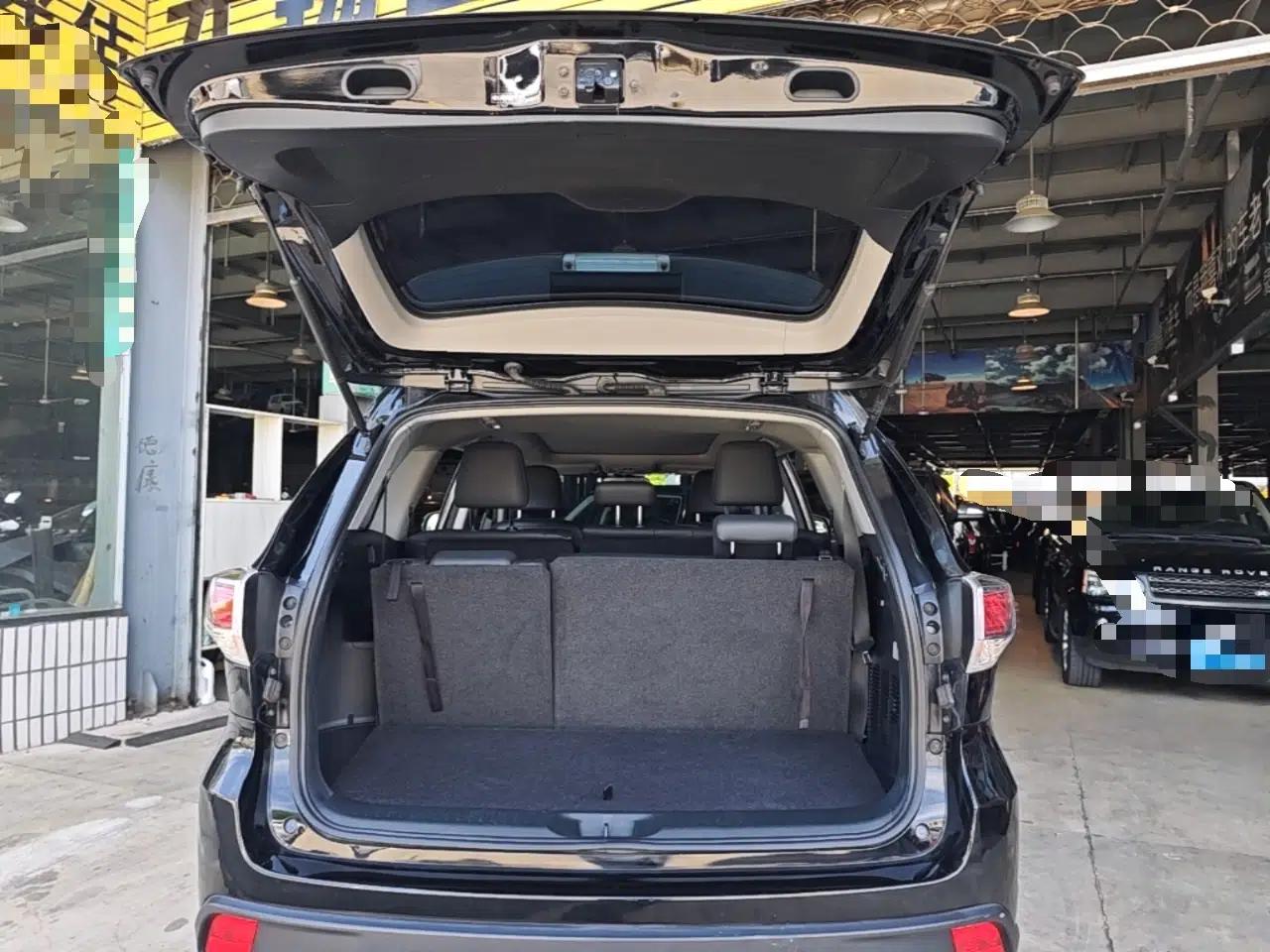 Toyota Highlander 2015 2.0T Two-Wheel Drive Luxury Edition 7 Seats — миниатюра 22