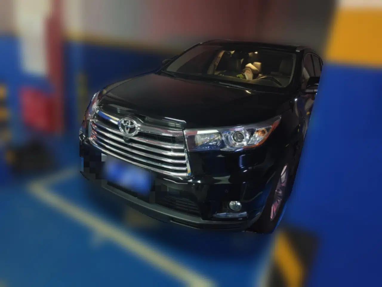 Toyota Highlander 2017 2.0T Four-Wheel Drive Luxury Edition 7 Seats — миниатюра 1