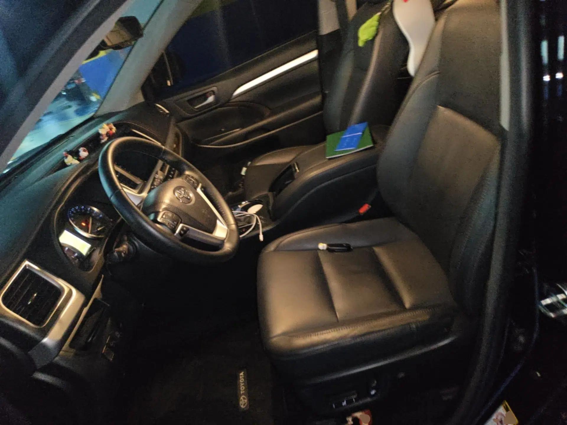 Toyota Highlander 2017 2.0T Four-Wheel Drive Luxury Edition 7 Seats — миниатюра 15
