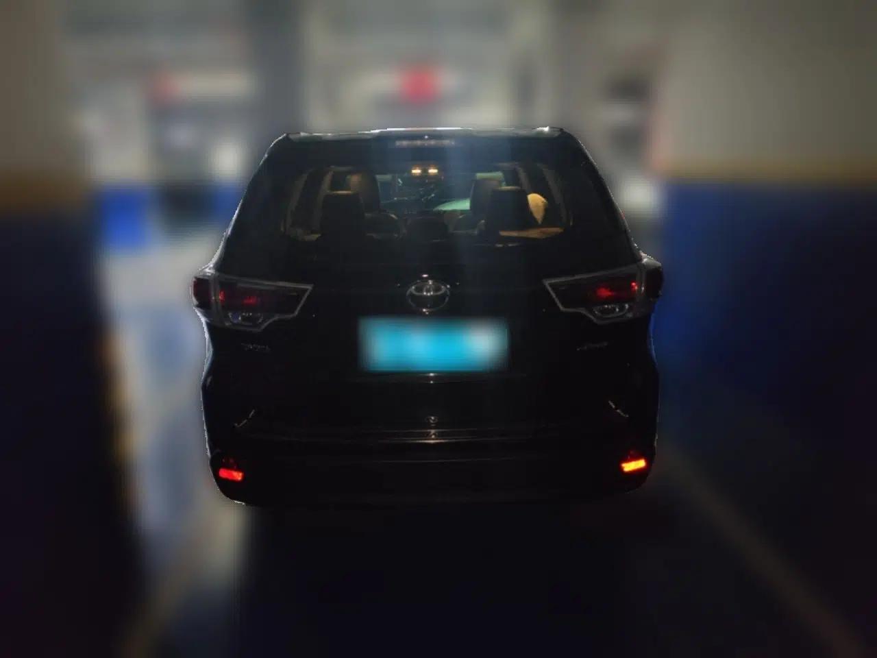 Toyota Highlander 2017 2.0T Four-Wheel Drive Luxury Edition 7 Seats — миниатюра 5
