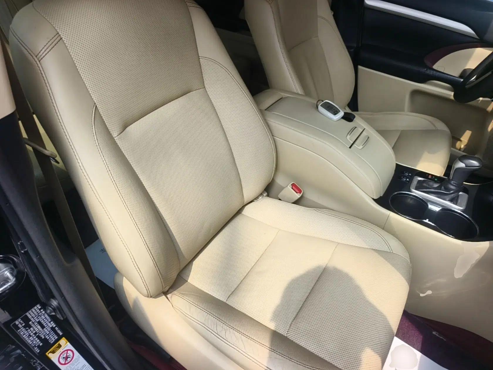 Toyota Highlander 2015 2.0T Four-Wheel Drive Luxury Edition 7-Seater — миниатюра 24