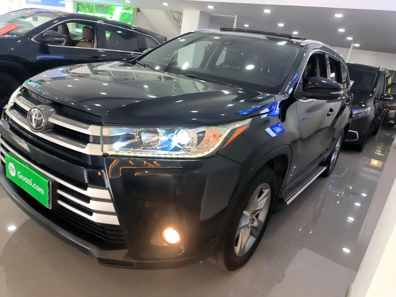 Toyota Highlander 2018 2.0T Four-Wheel Drive Luxury Edition 7 Seats China V Emission Standard — миниатюра 1