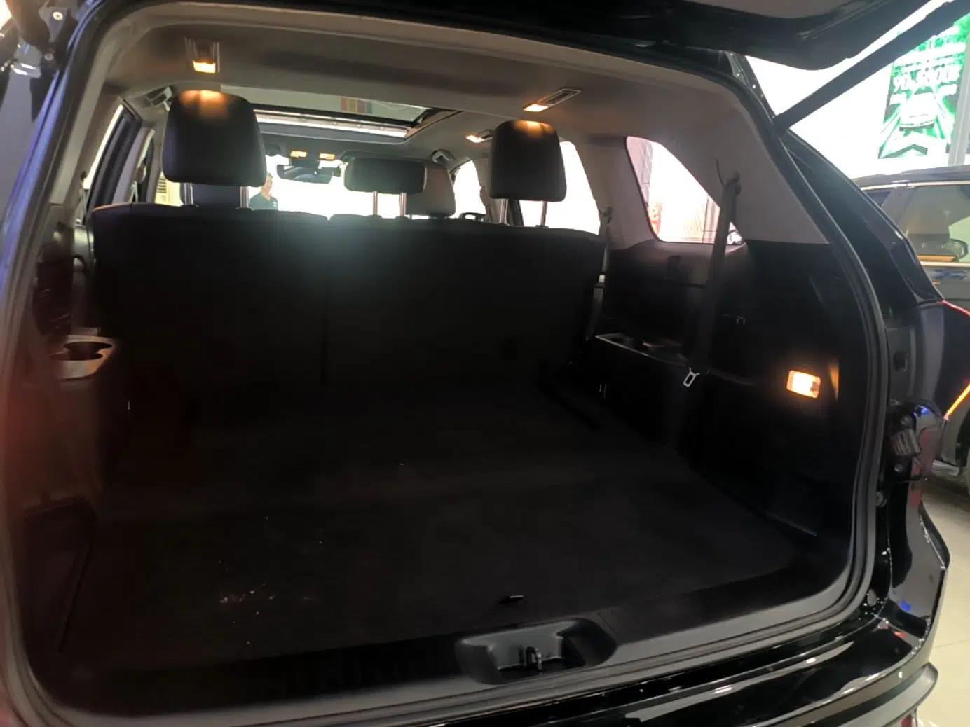 Toyota Highlander 2018 2.0T Four-Wheel Drive Luxury Edition 7 Seats China V Emission Standard — миниатюра 22